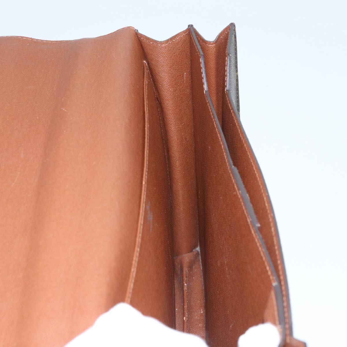 LOUIS VUITTON Serviette Conseiller Briefcases & Attaches
