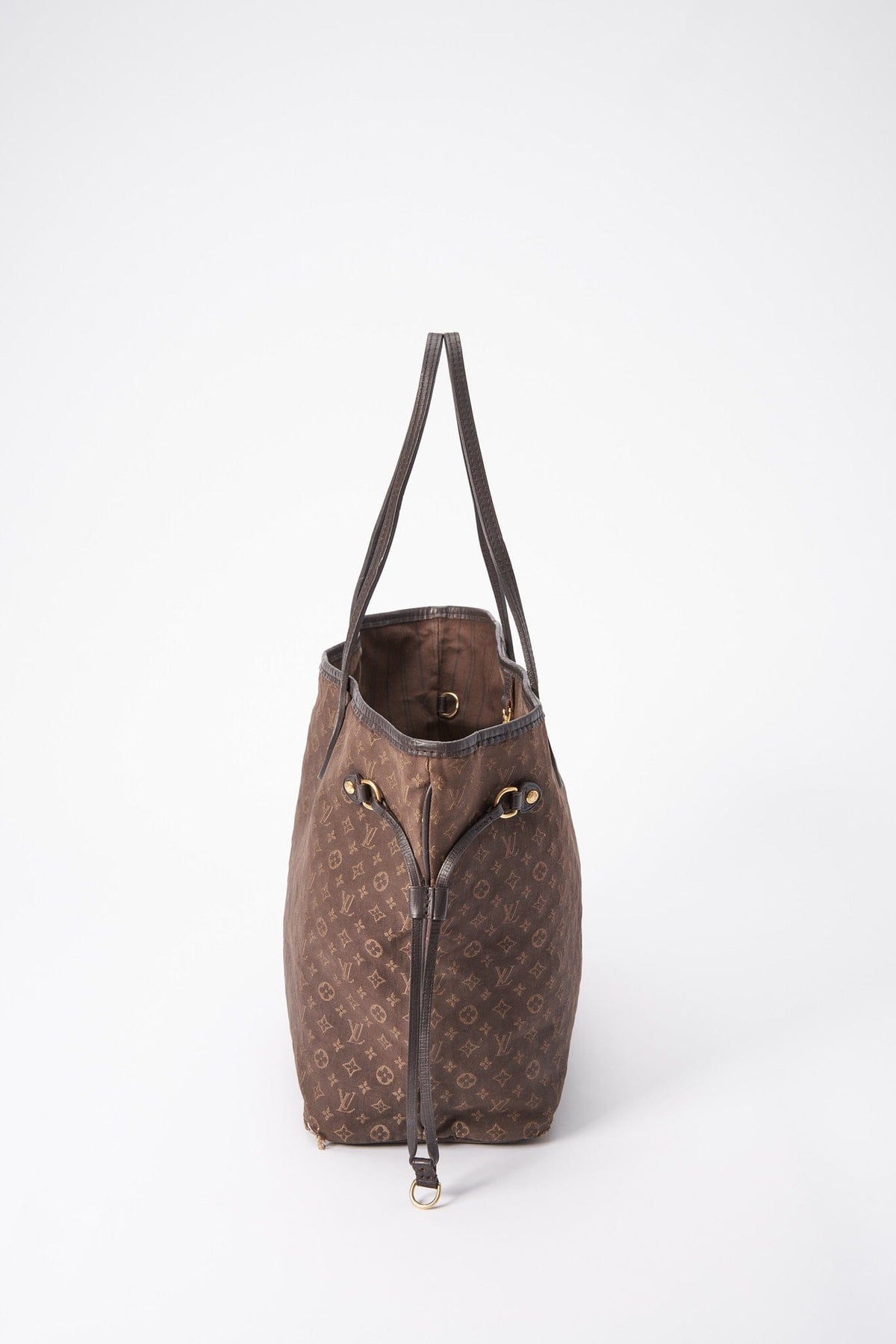 Louis Vuitton Neverfull MM in Monogram Canvas