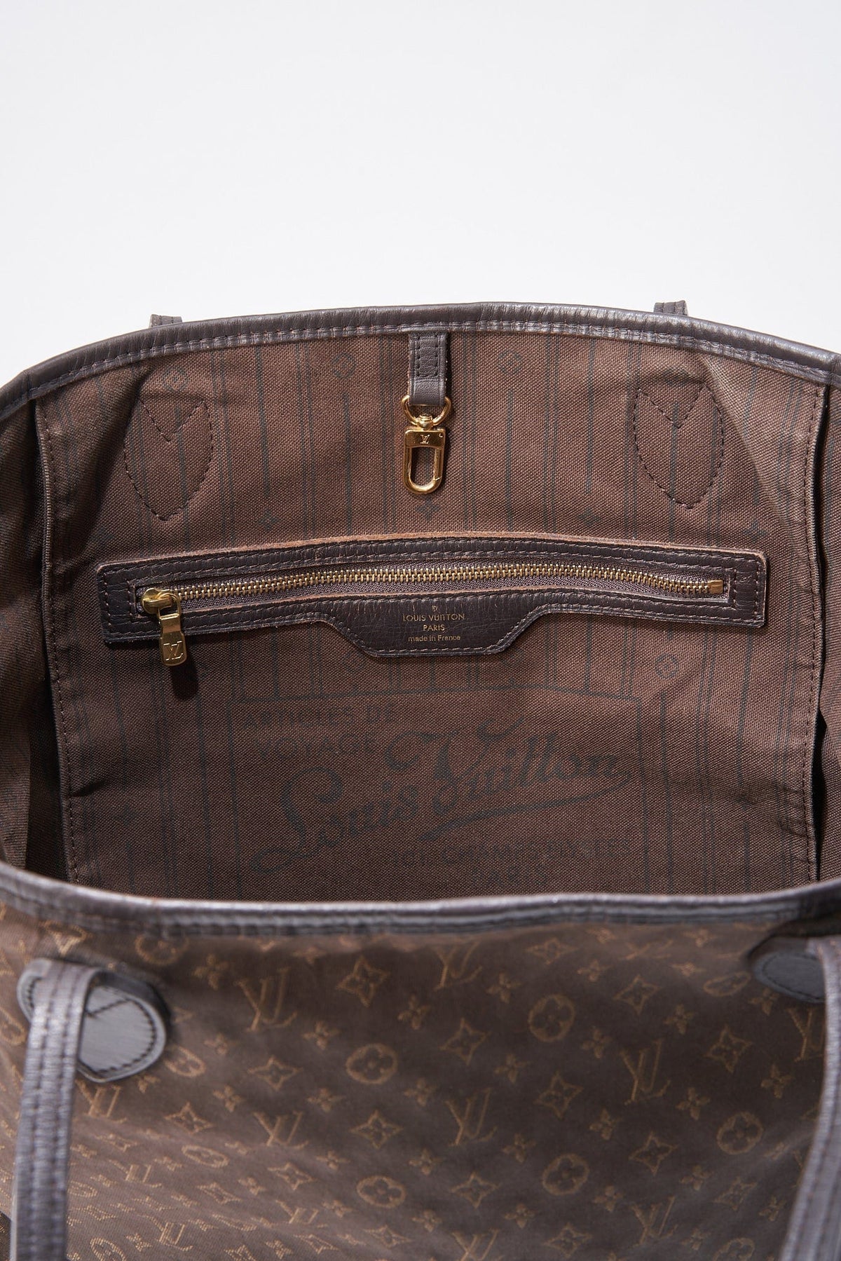 Louis Vuitton Neverfull MM in Monogram Canvas