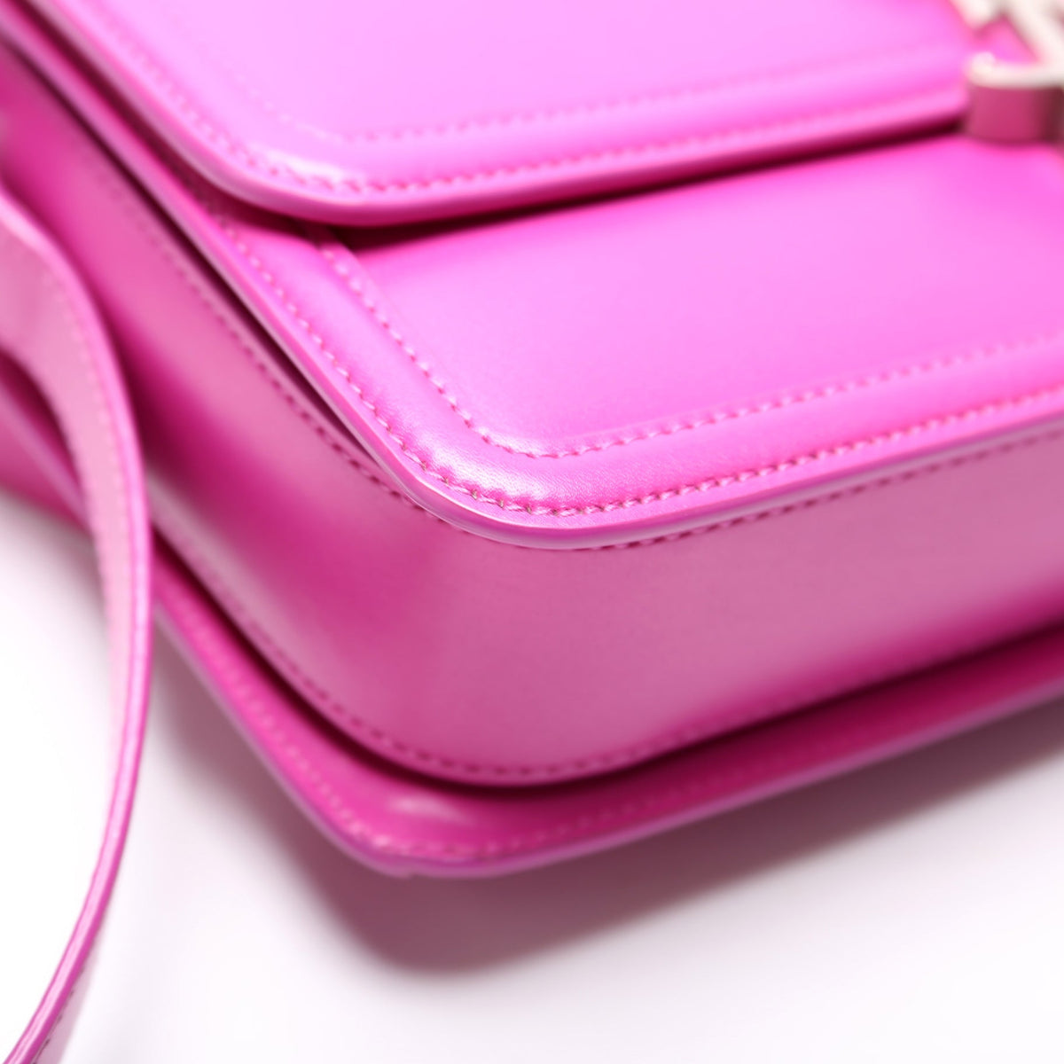 Solferino Satchel Medium Calfskin