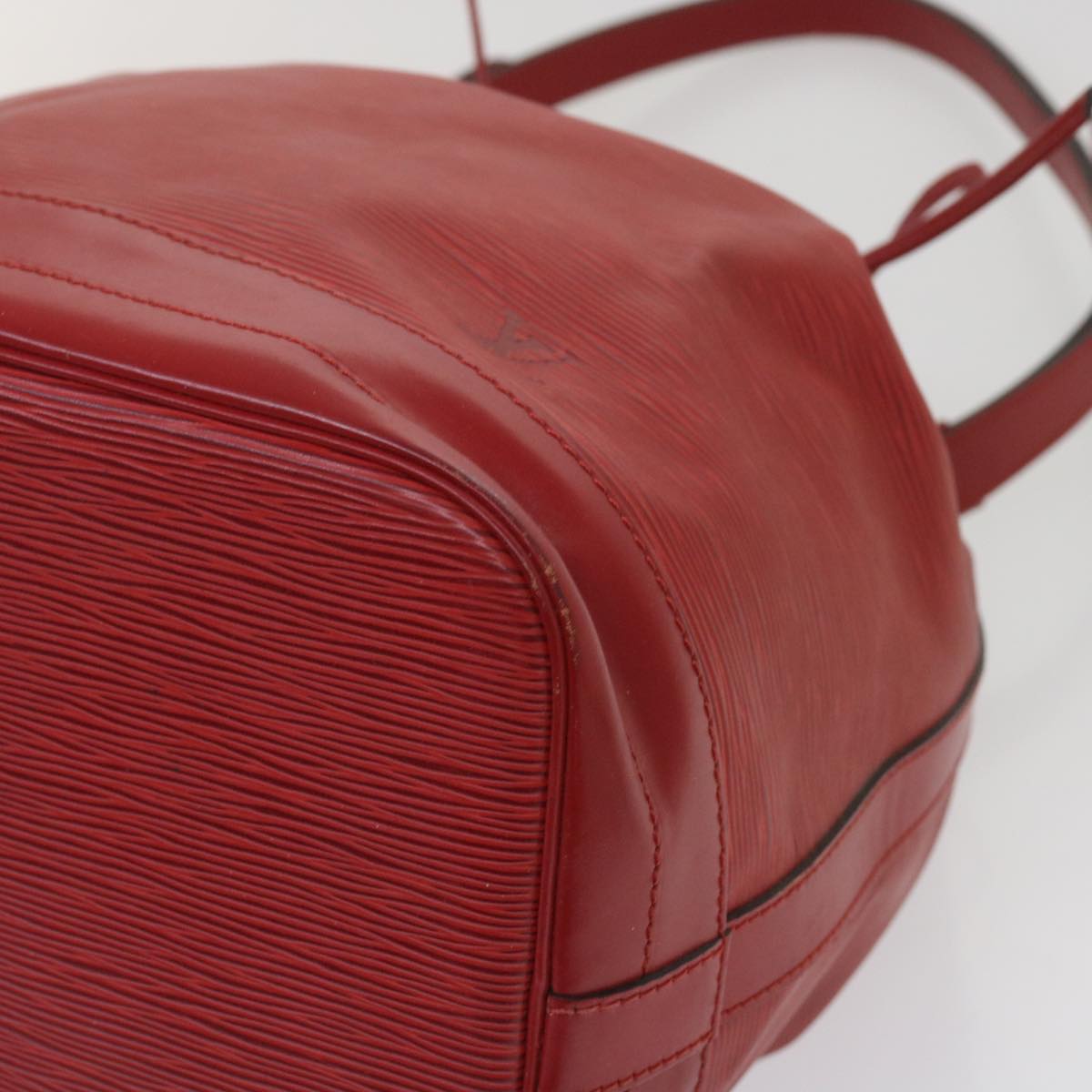 LOUIS VUITTON Noe Shoulder Bag