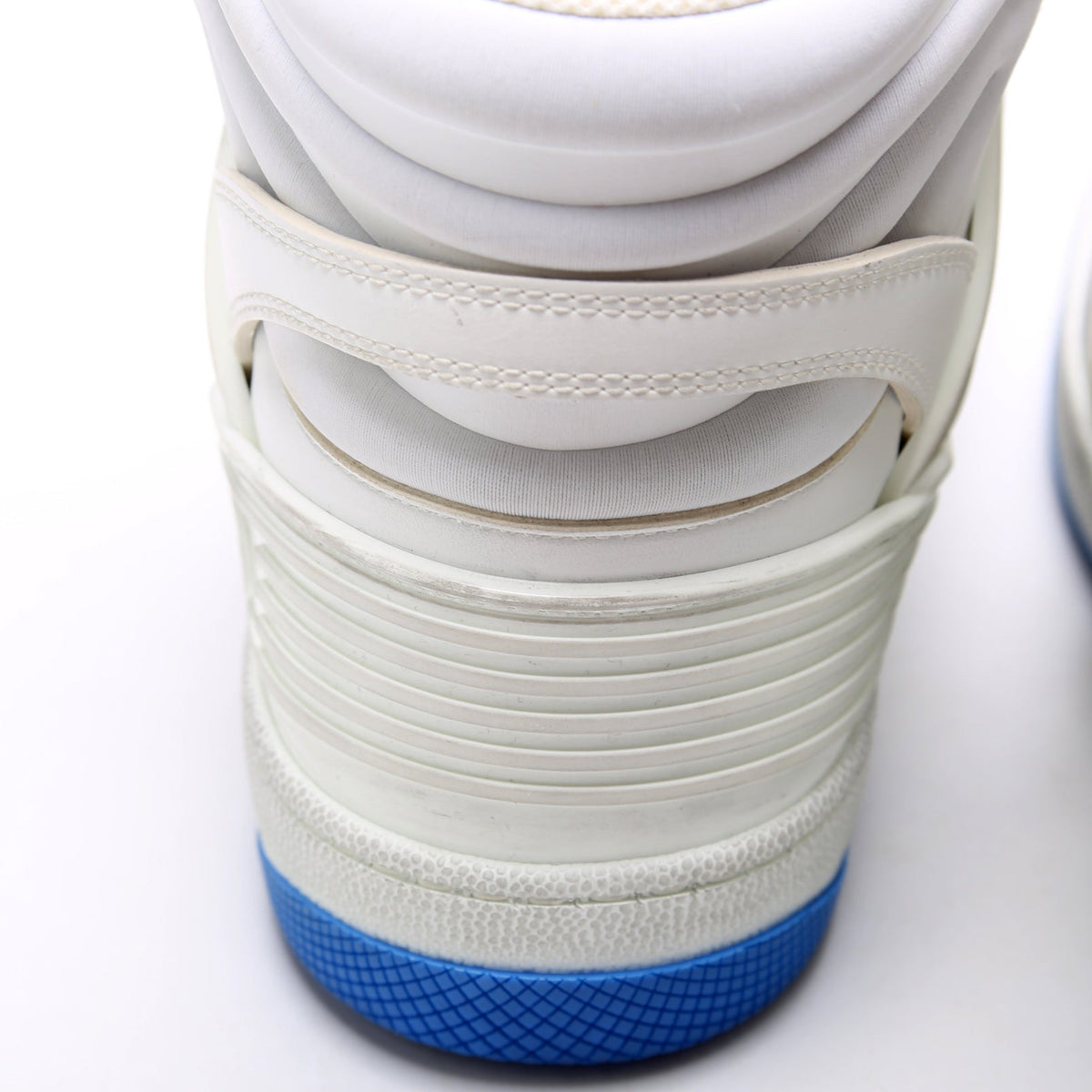 Basket High Top Distressed Sneakers Size .