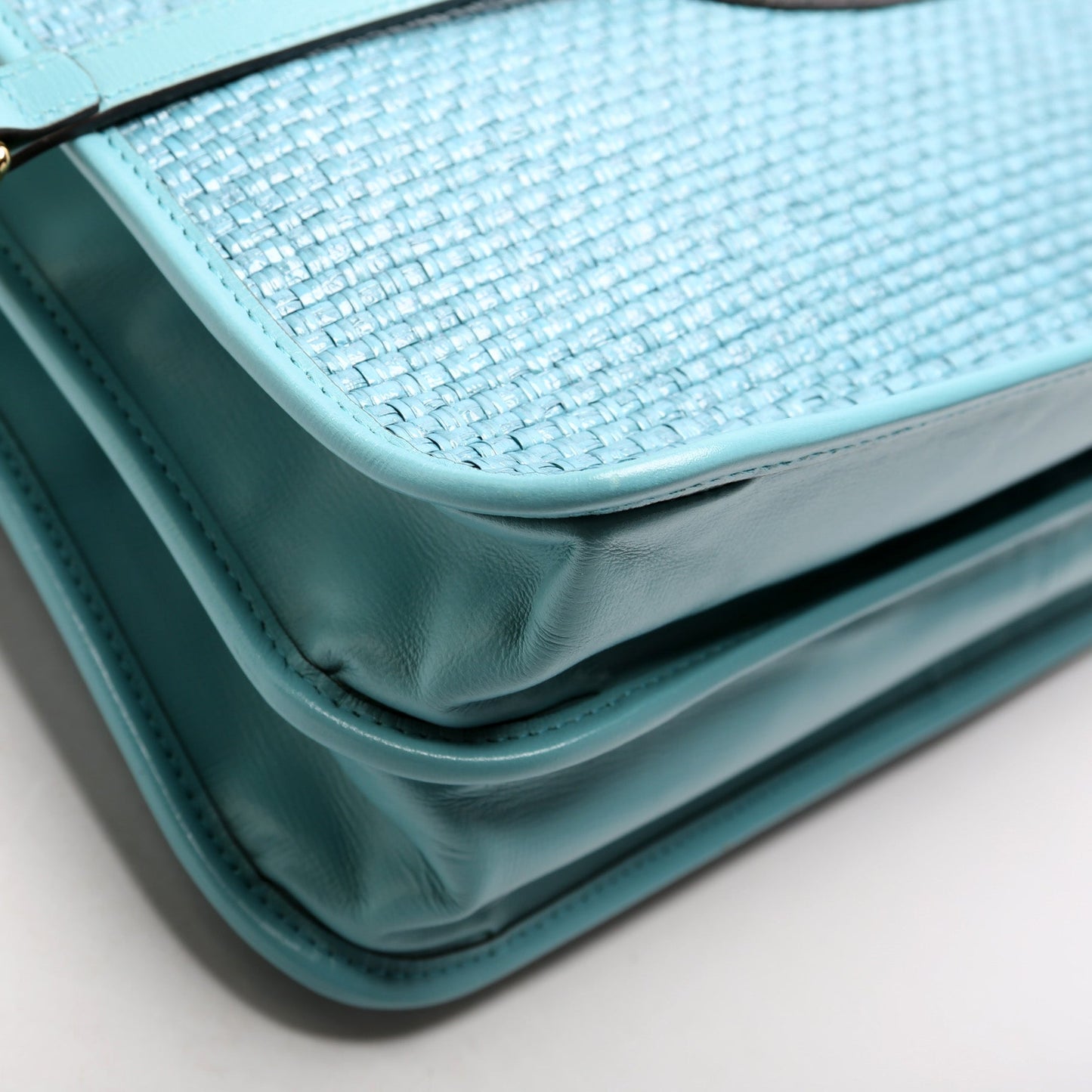 Horsebit Raffia Chain Tote