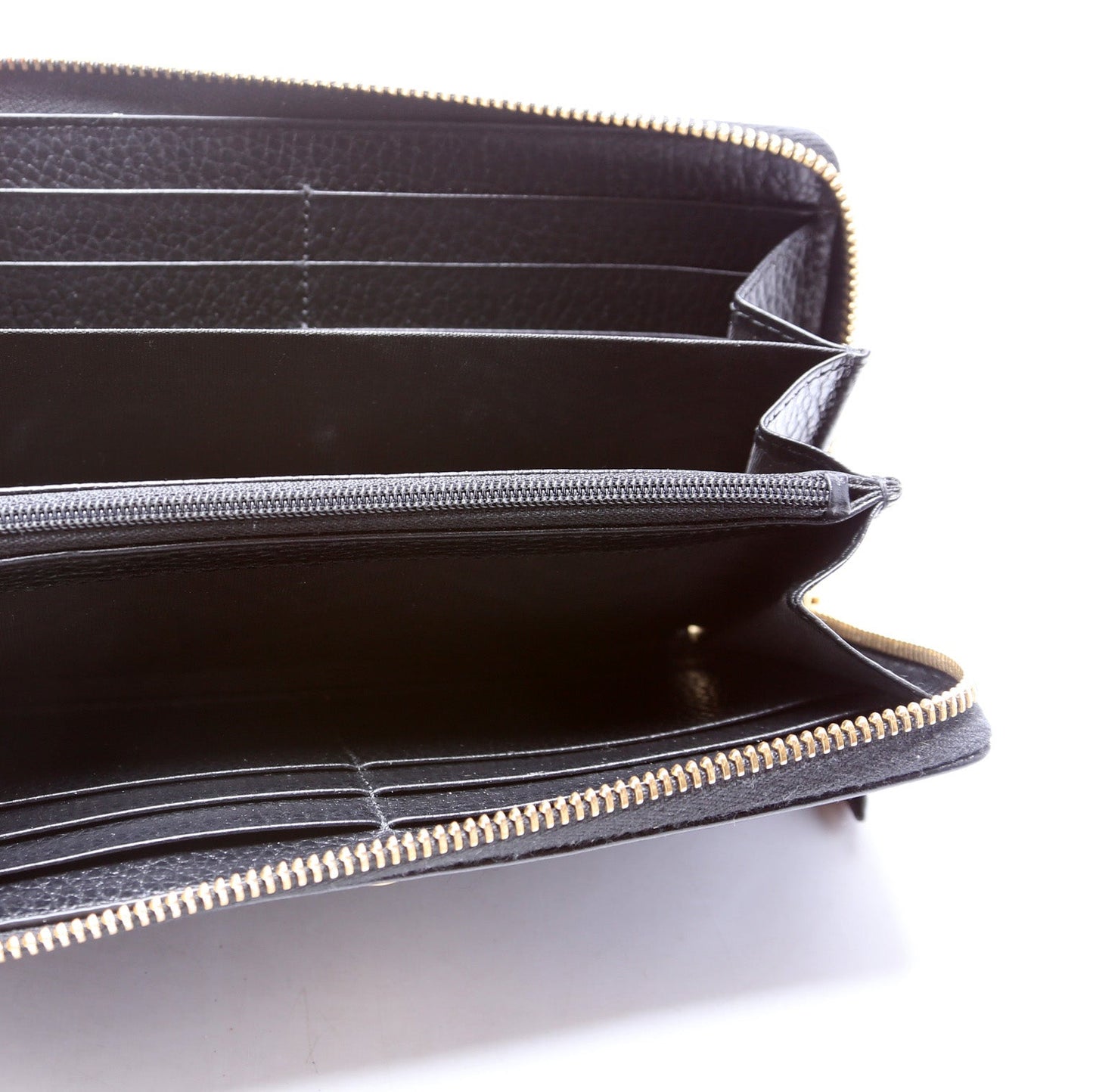 GG Leather Zip Around Wallet