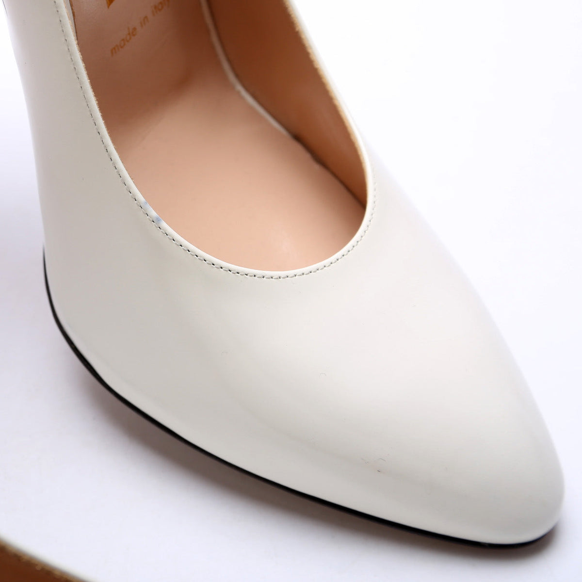 Pointed Toe Pumps Size .