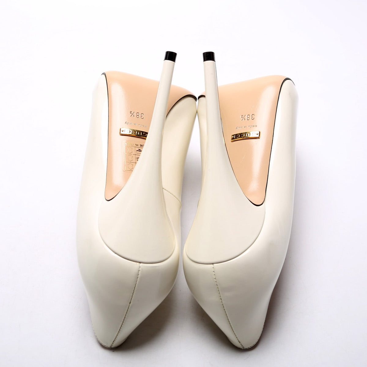 Pointed Toe Pumps Size .