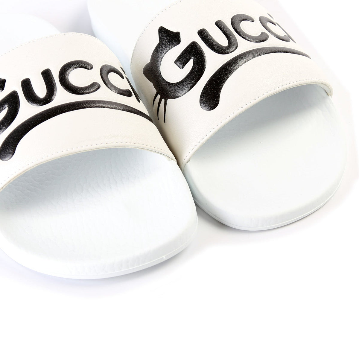 GG Logo Slids Size
