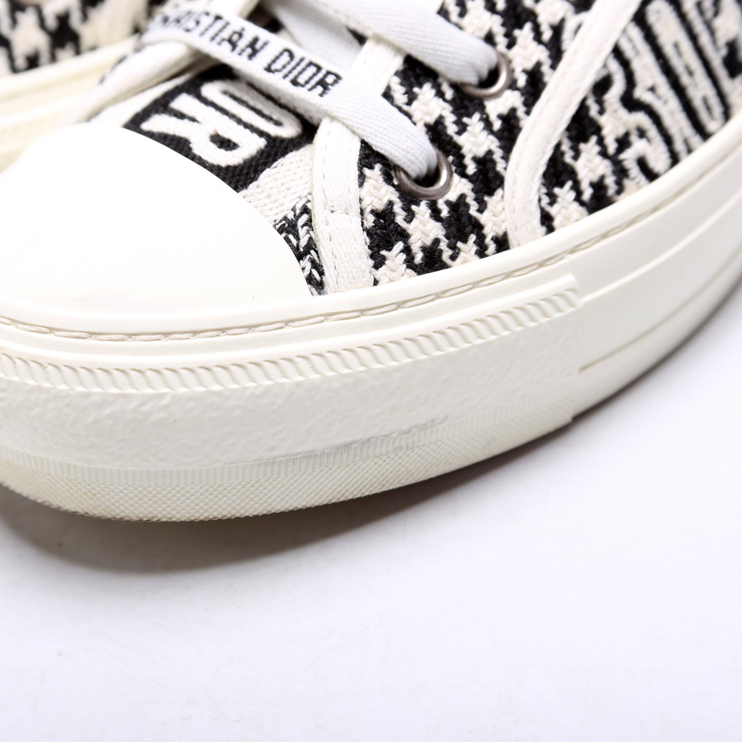 Walk'N'Dior Sneakers Size 38