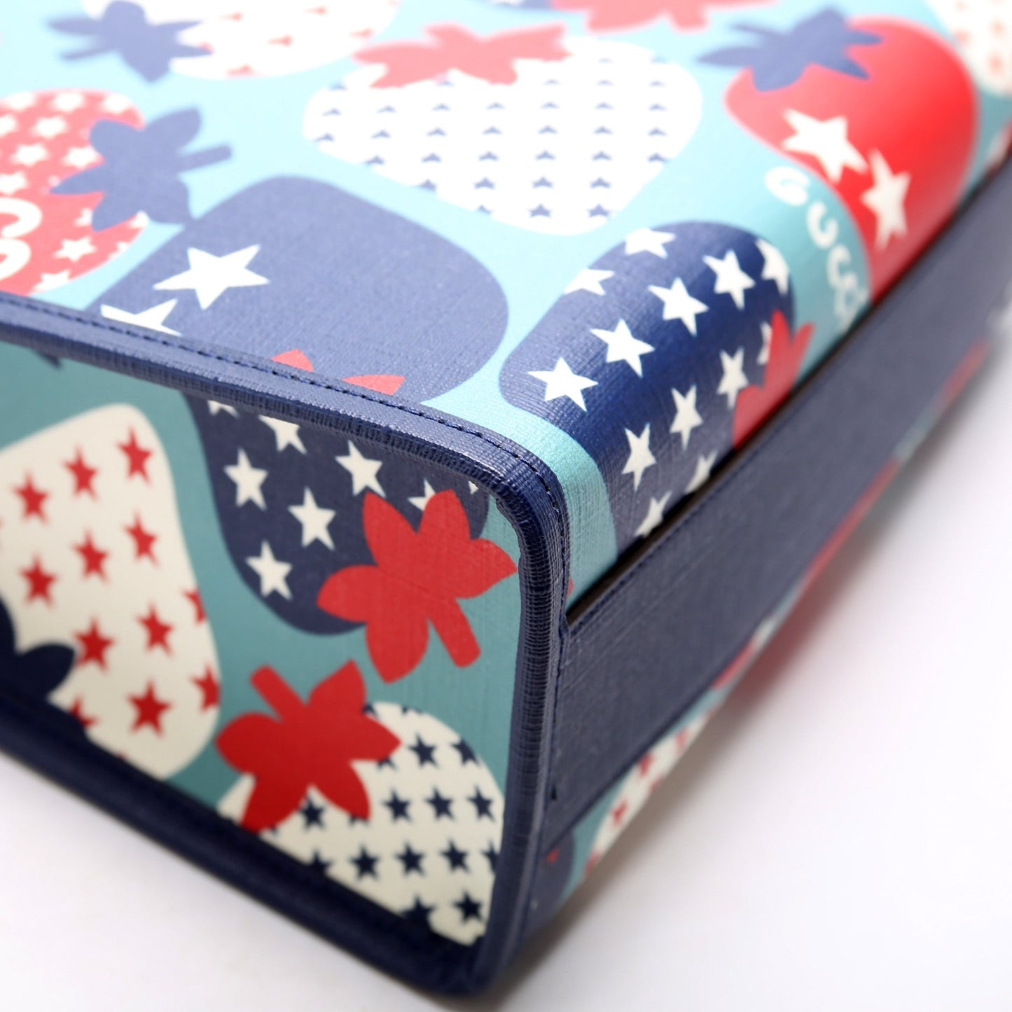 Kids Line Tote Strawberry