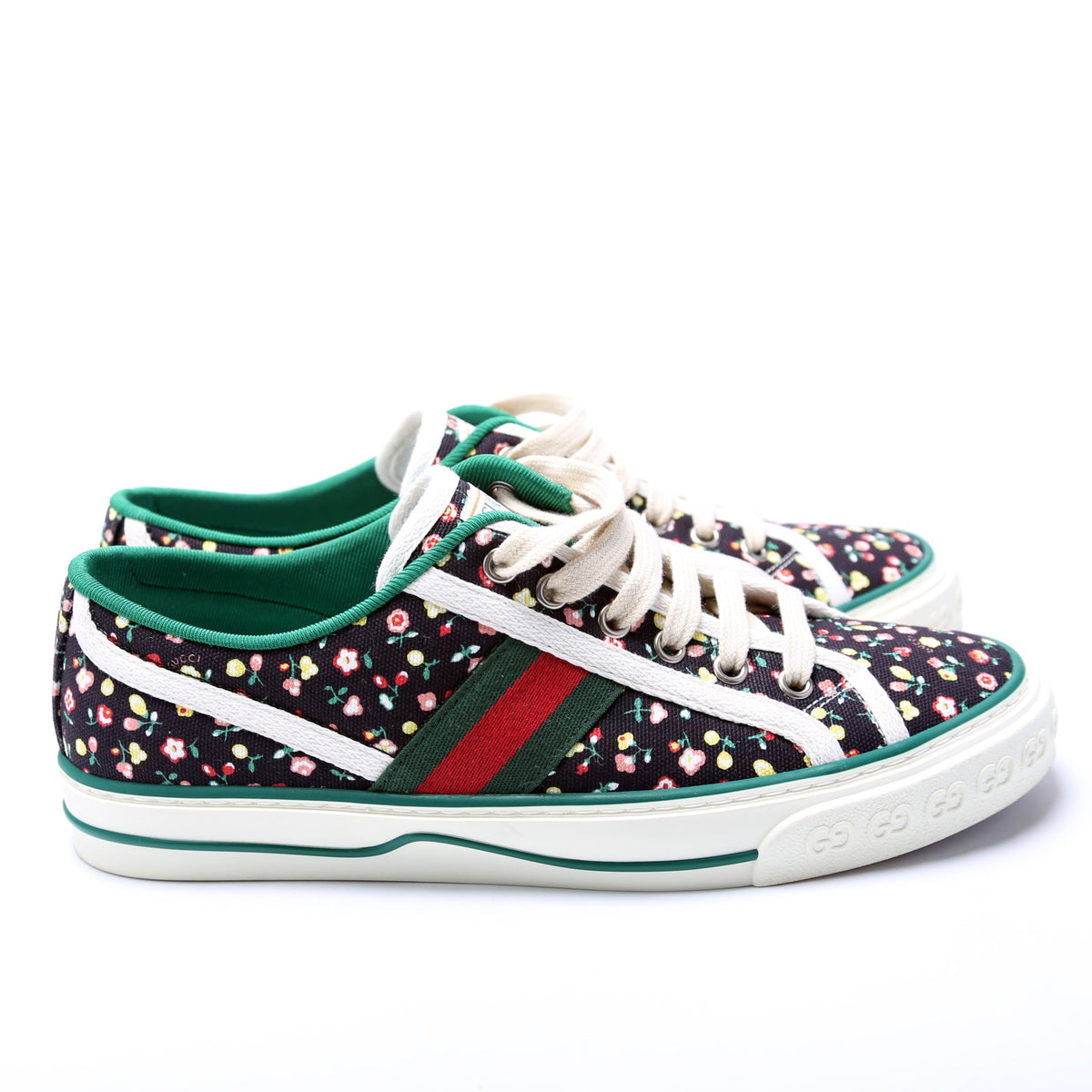 Tennis  Sneakers Size .