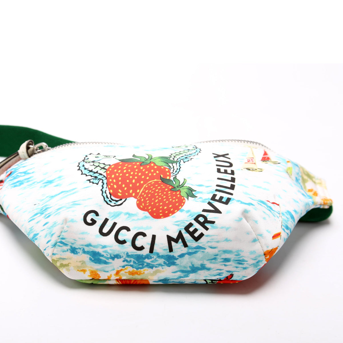 GG Supreme Strawberry Belt Bag