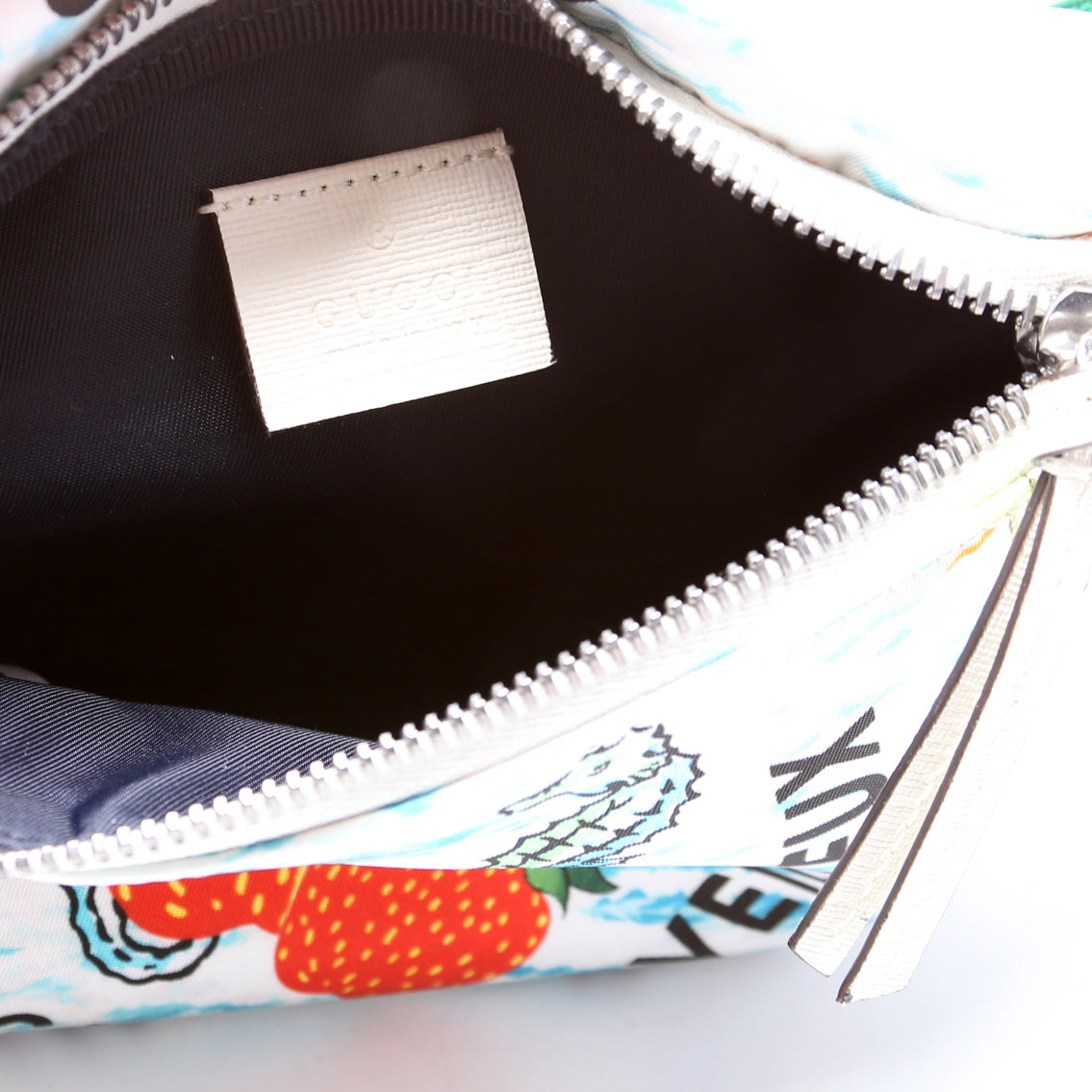 GG Supreme Strawberry Belt Bag