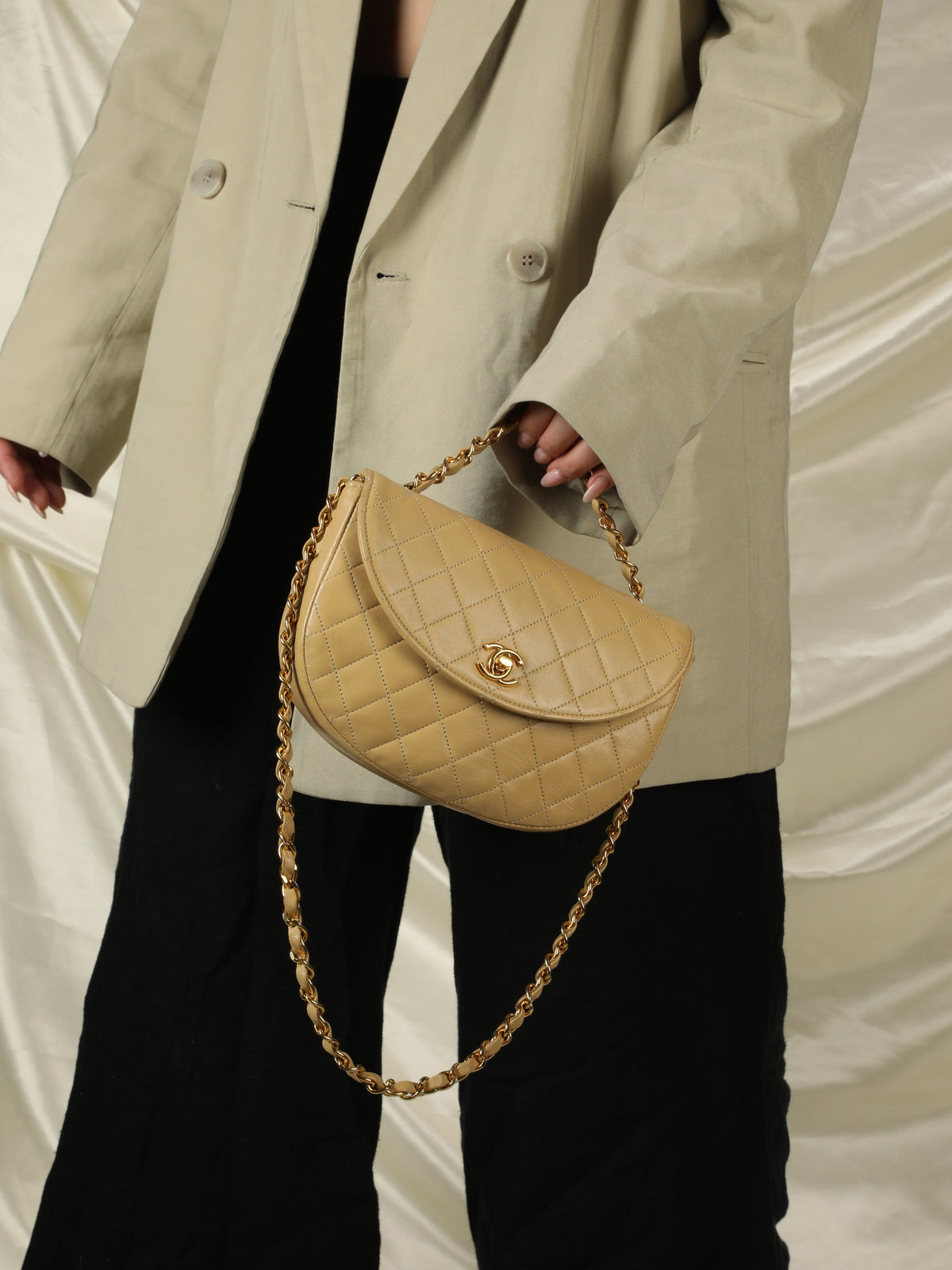 Chanel Round Beige Quilted Turnlock