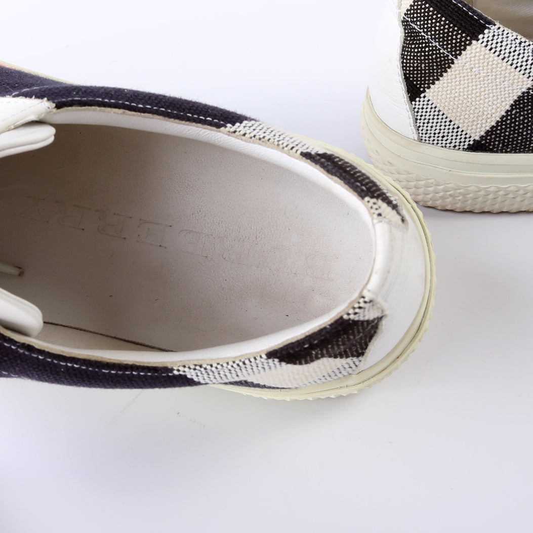 Check Sneakers Size 39.5