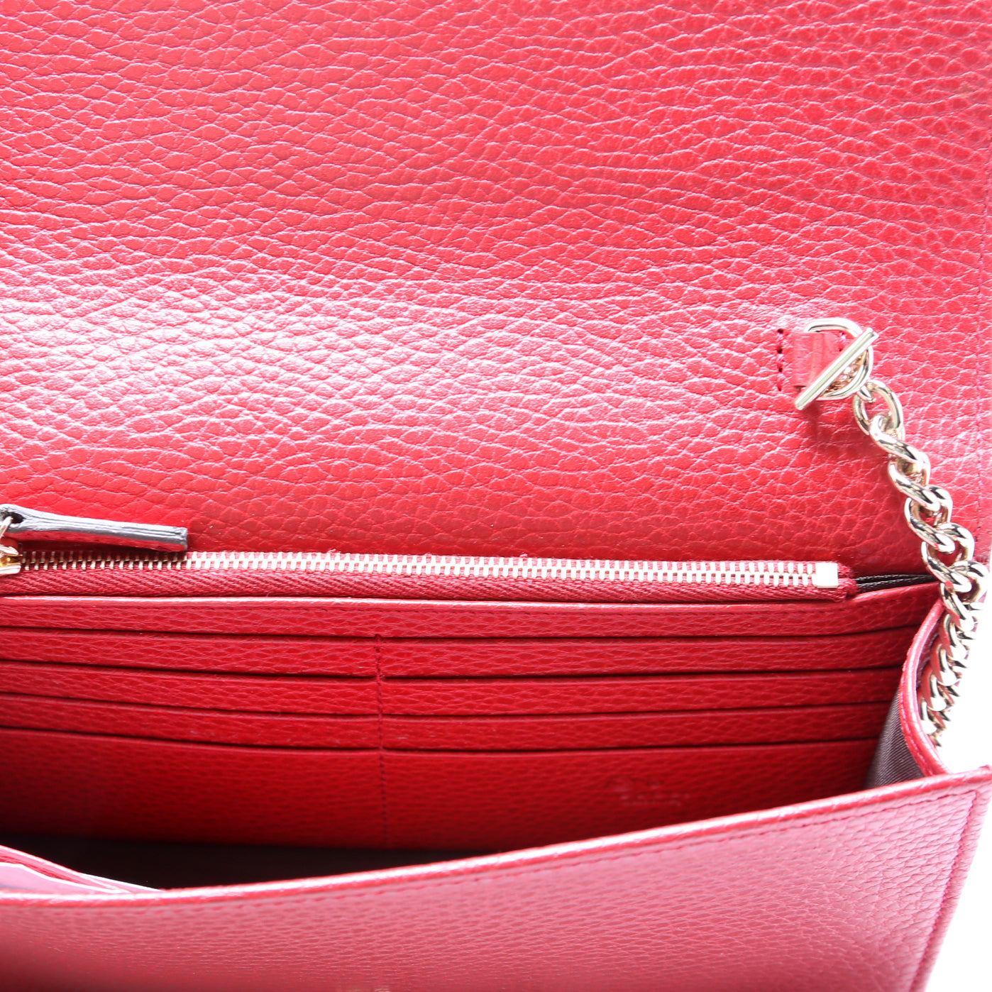 Interlocking G Chain Wallet