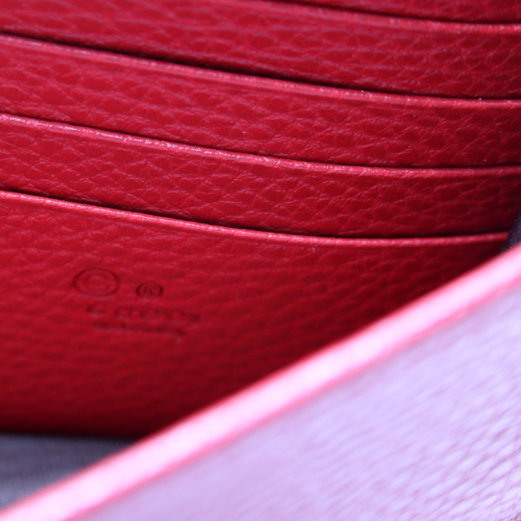Interlocking G Chain Wallet