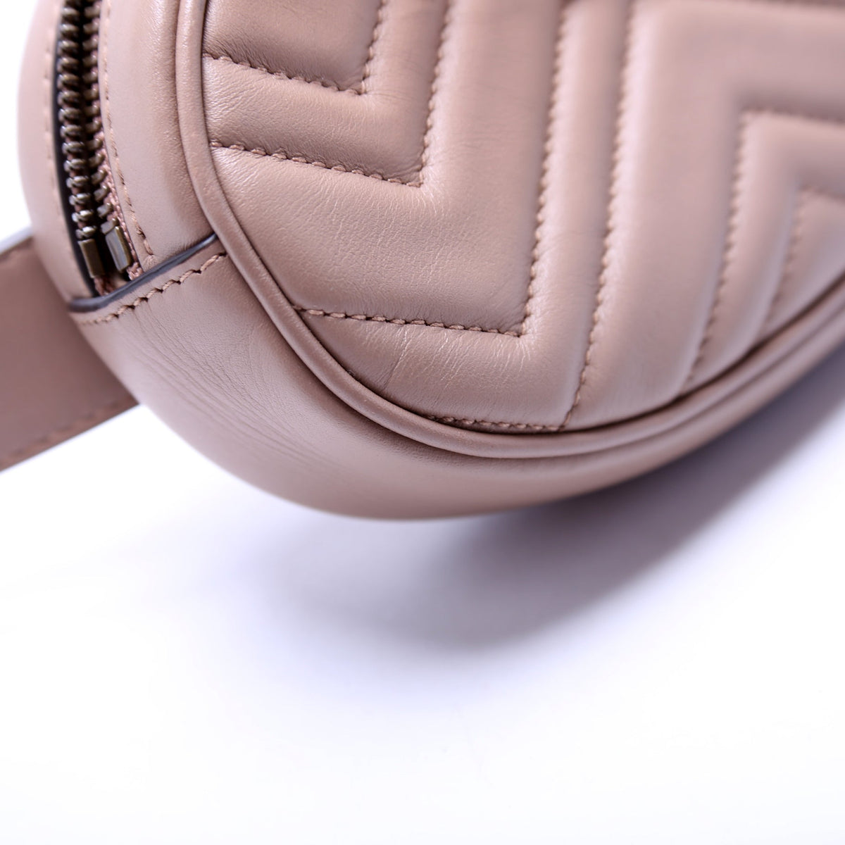 Marmont Belt Bag Size /