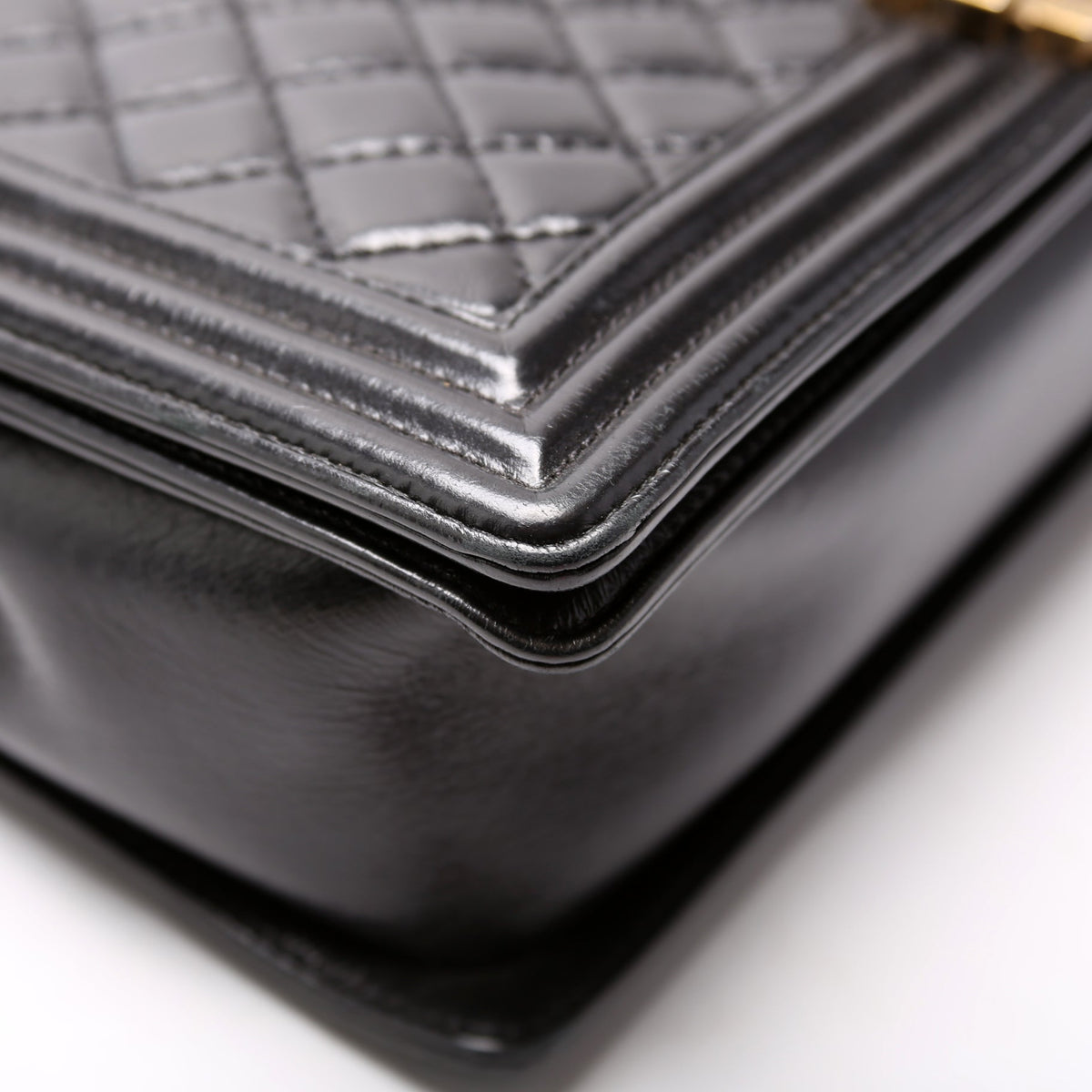 Boy Flap Large Lambskin 18M