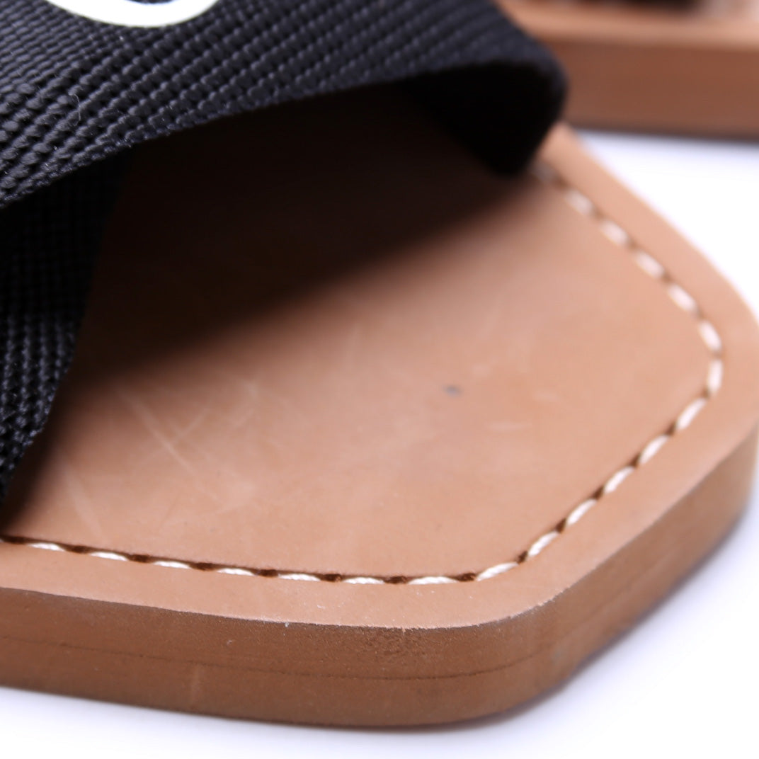 Woody Flat Mules Size 37