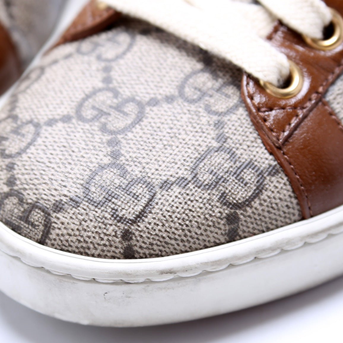 Ace Web Not Fake Sneakers Size
