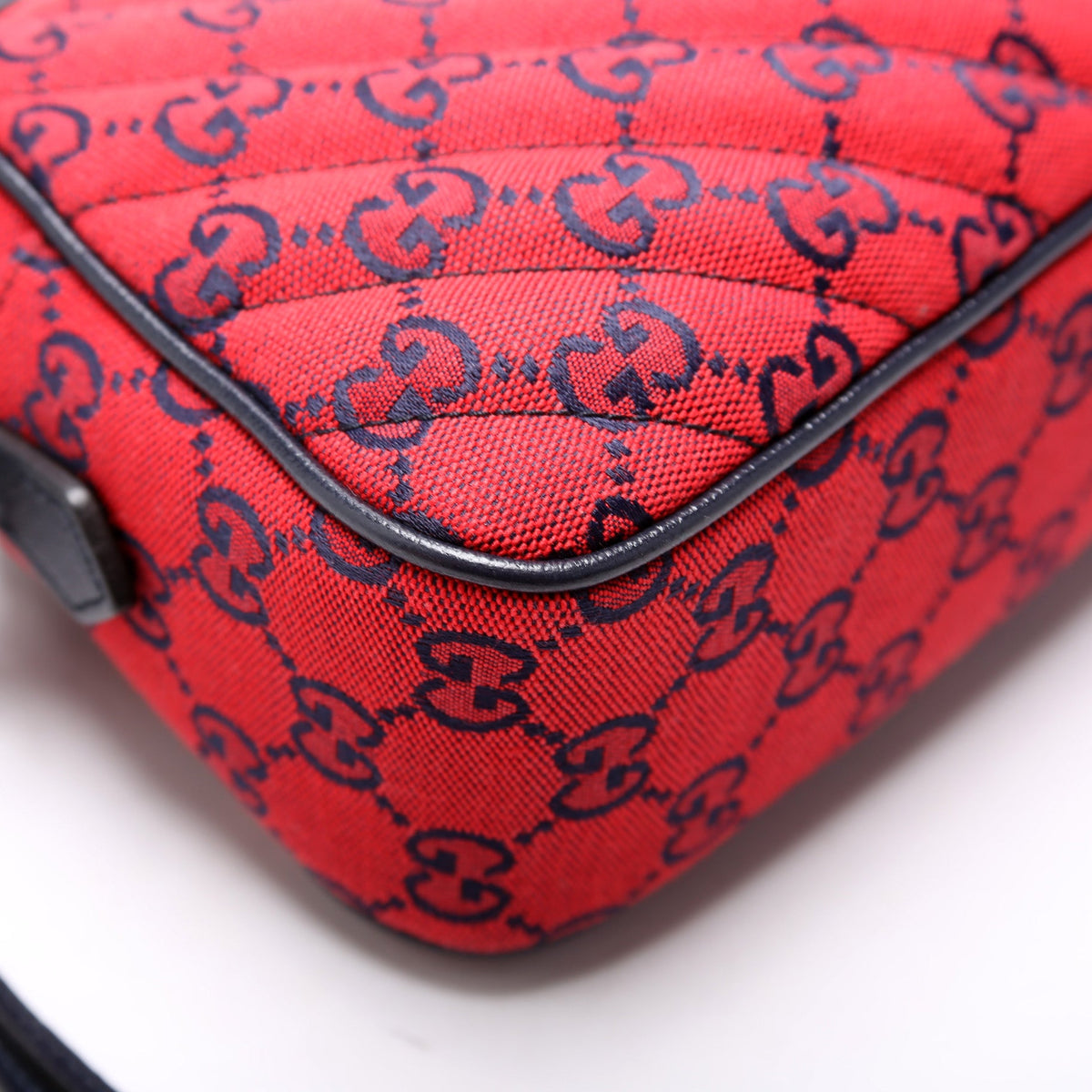 Marmont Small Canvas Camera