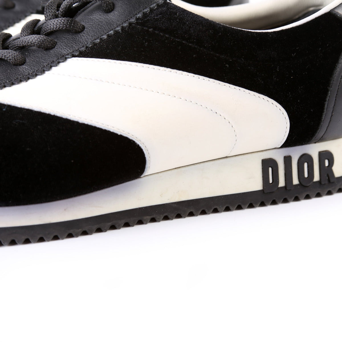Logo Leather Sneakers Size 40