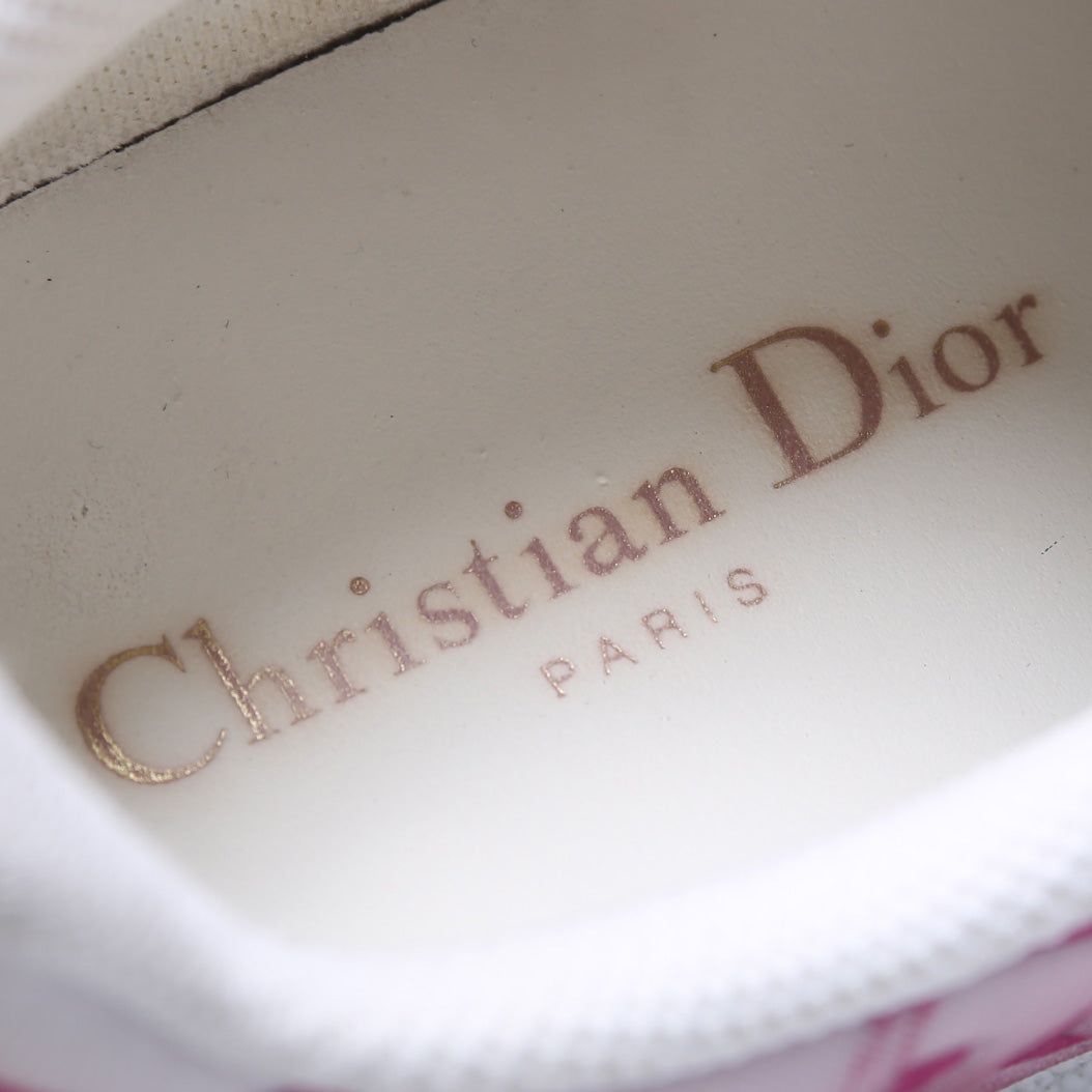 ID Sneakers Size 38.5
