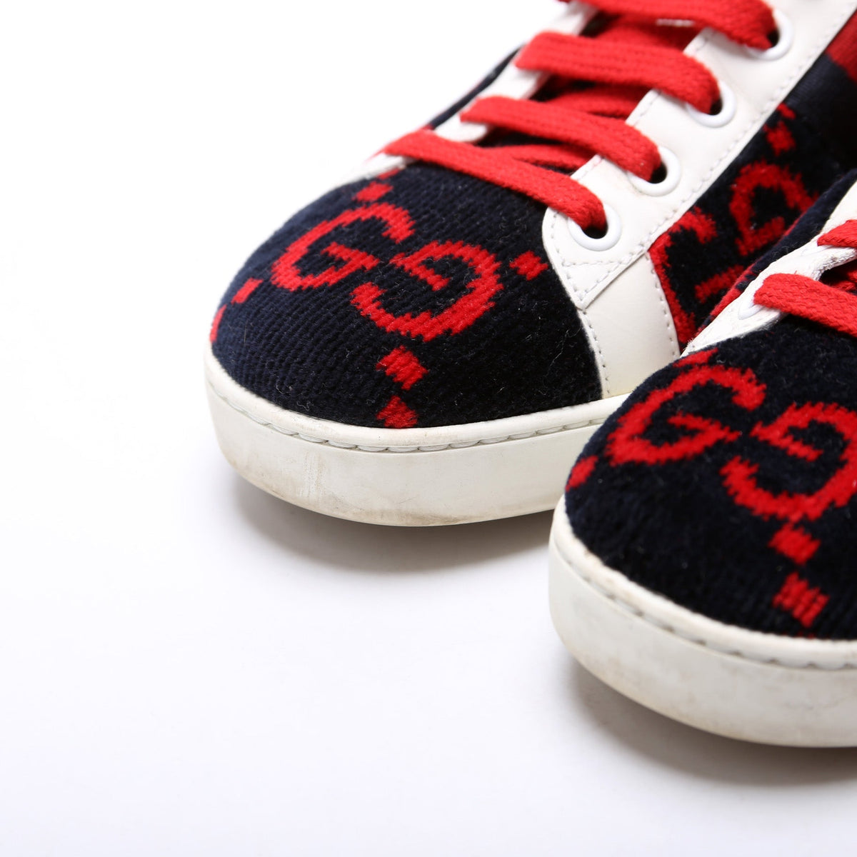Ace Web Sneakers Size