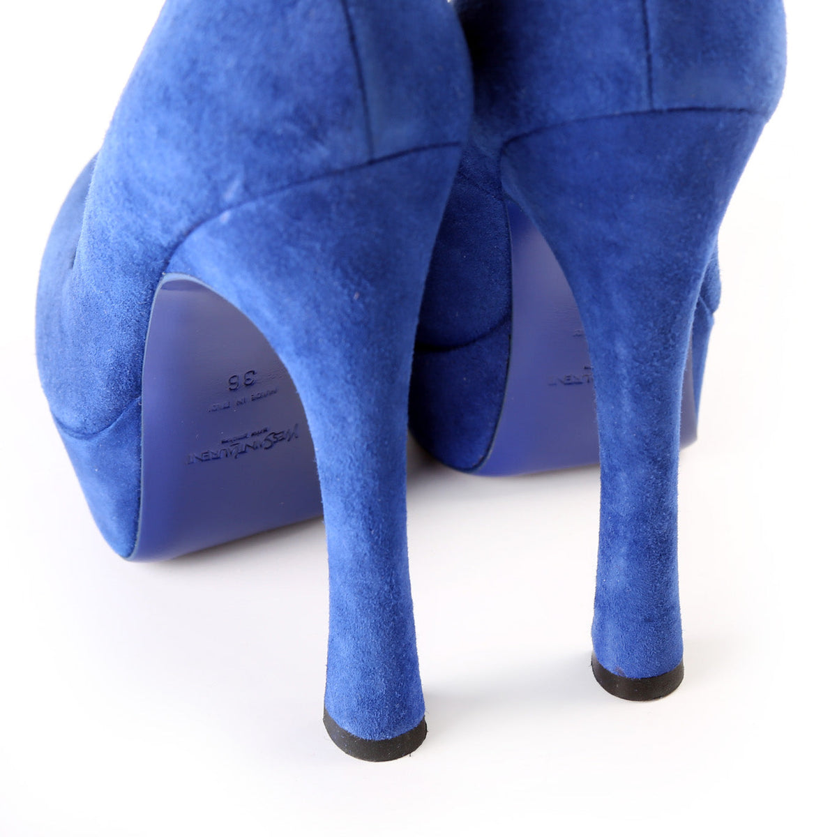 Palais Suede Pumps Size