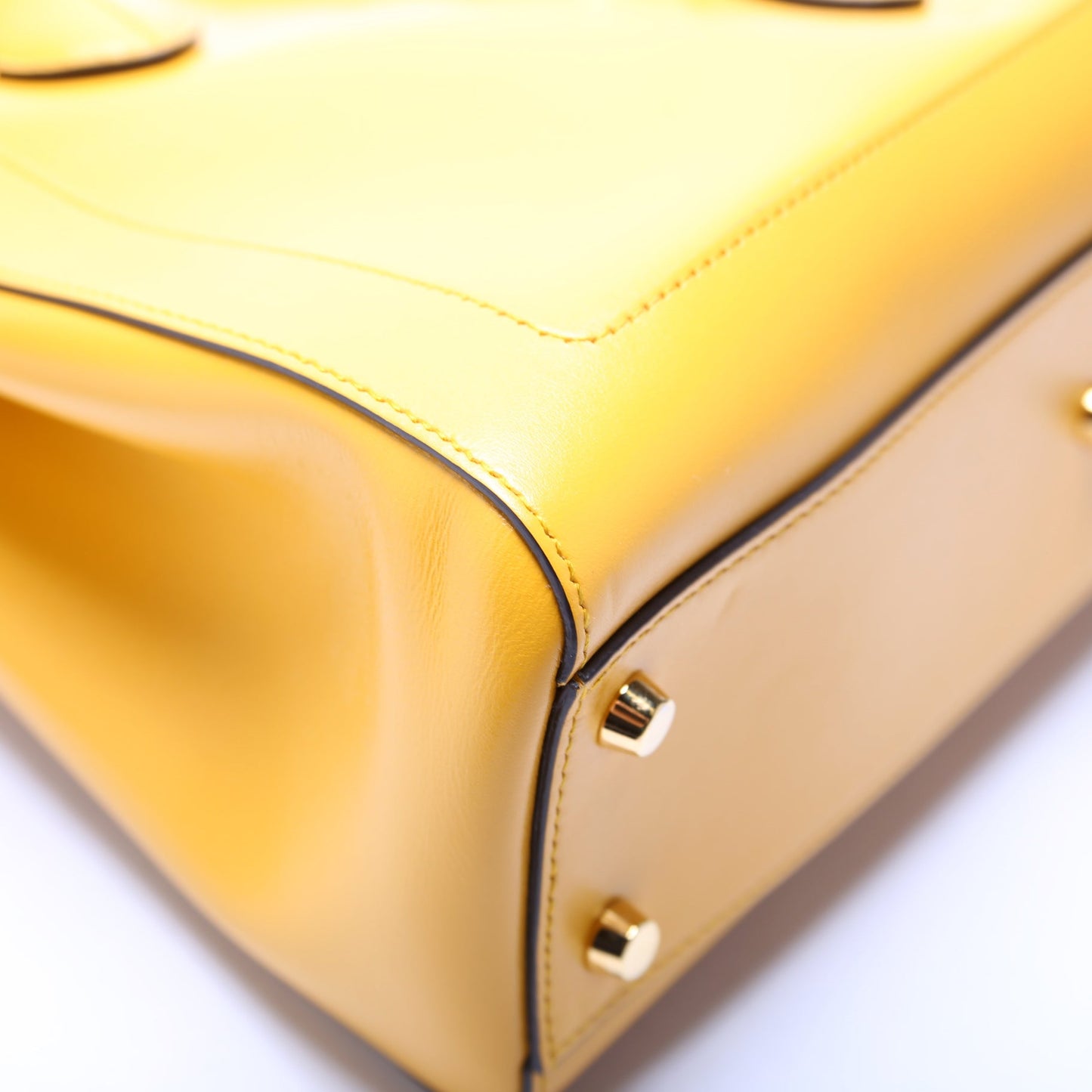 Jackie  Leather Medium Tote