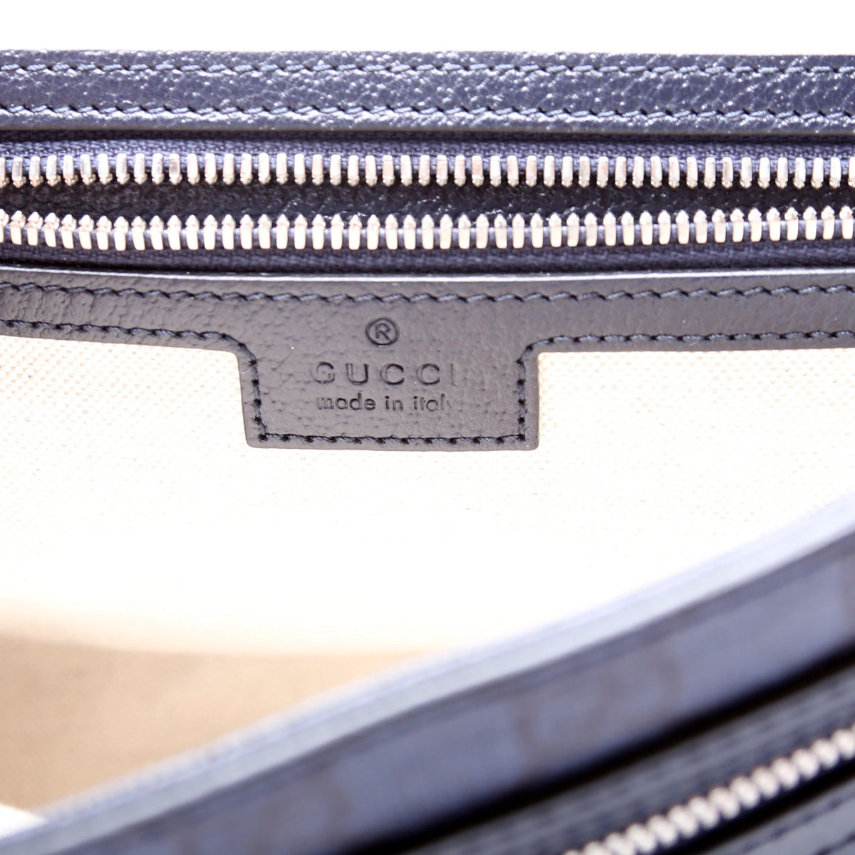 GG Supreme Ophidia Medium Messenger