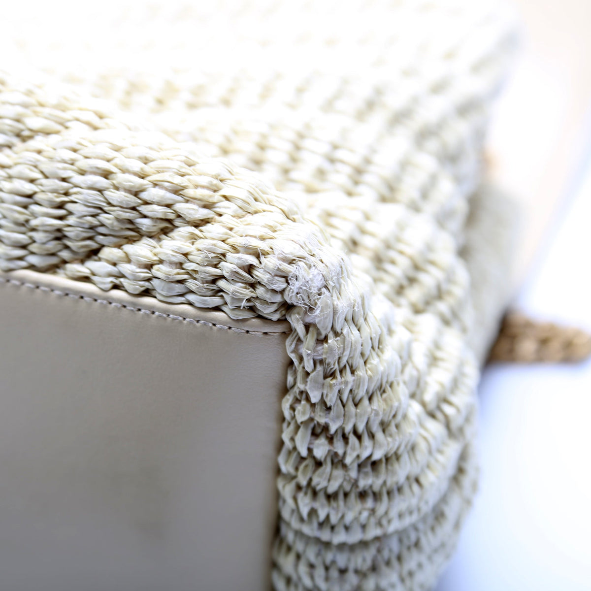 Loulou Satchel Medium Raffia