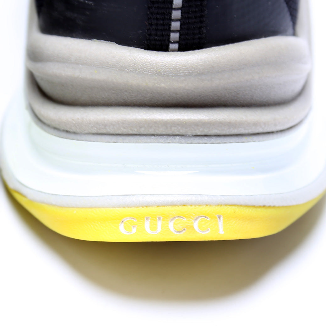Run Stretch Sneakers Size