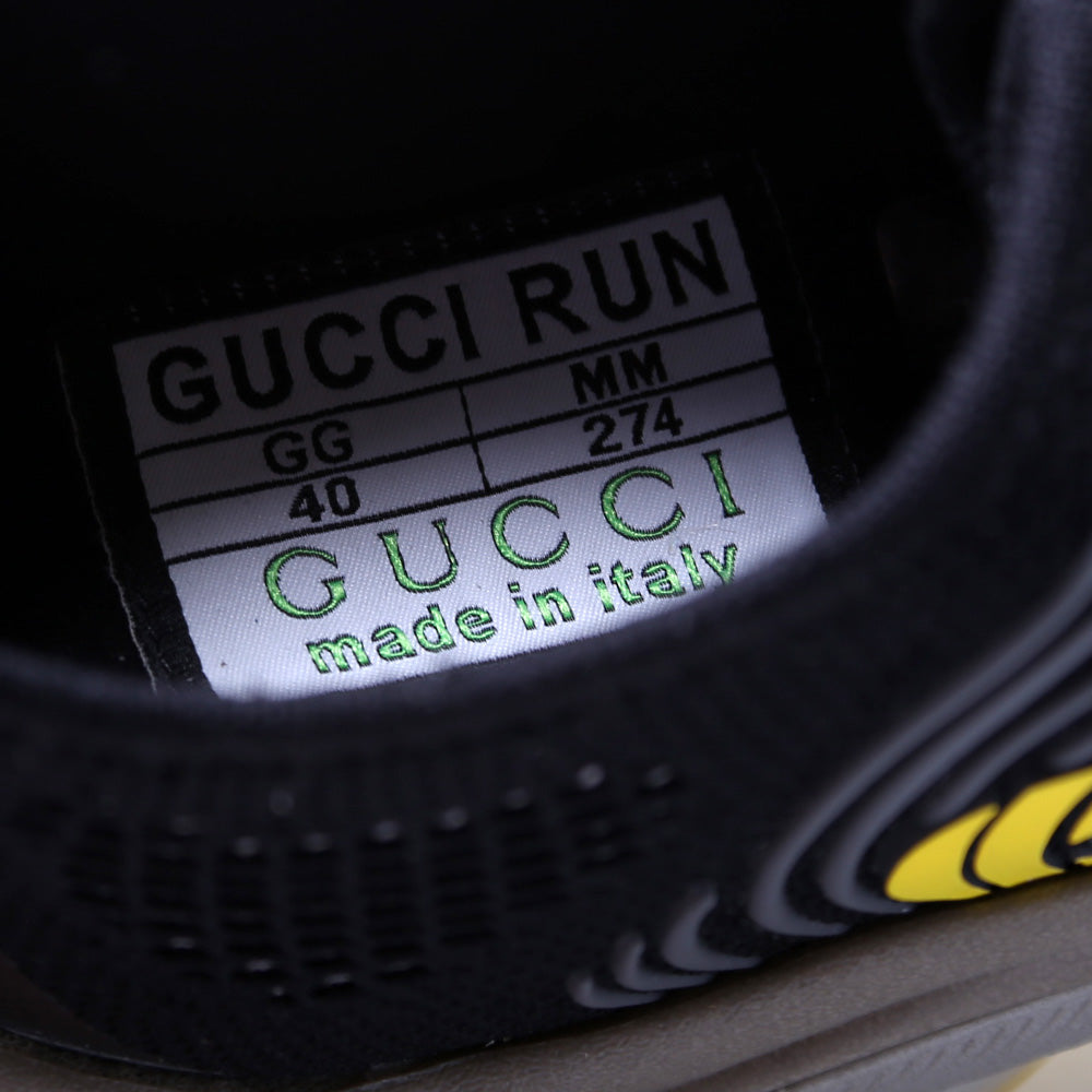 Run Stretch Sneakers Size