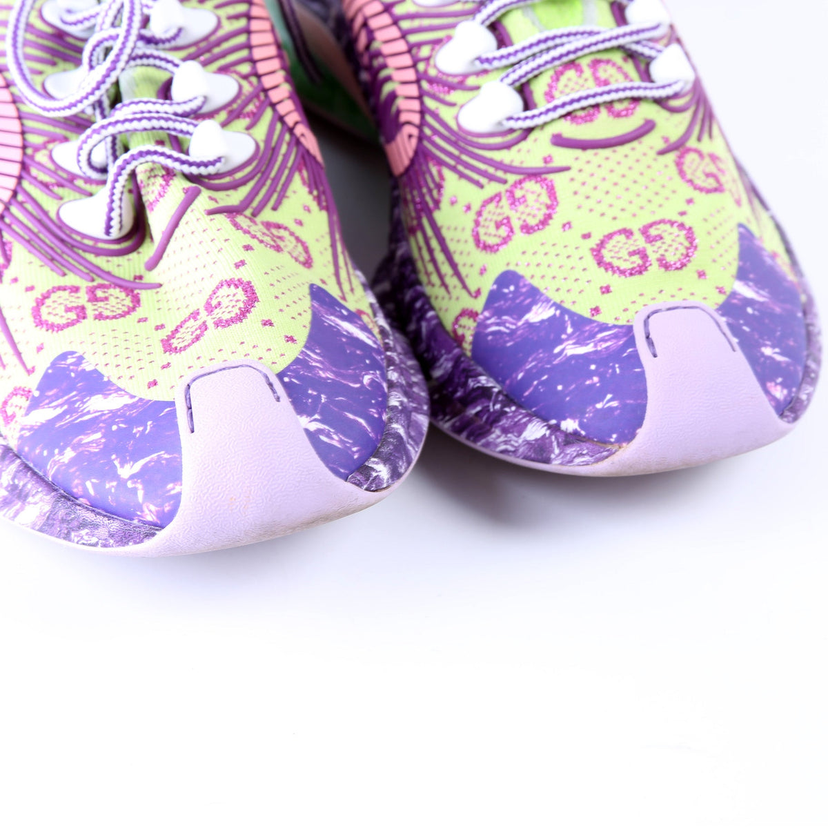 Run Stretch Sneakers Size
