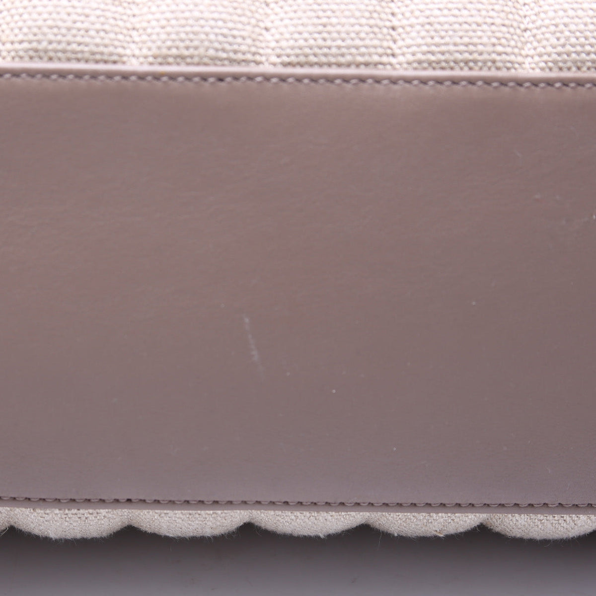 Loulou Medium Quilted Linen