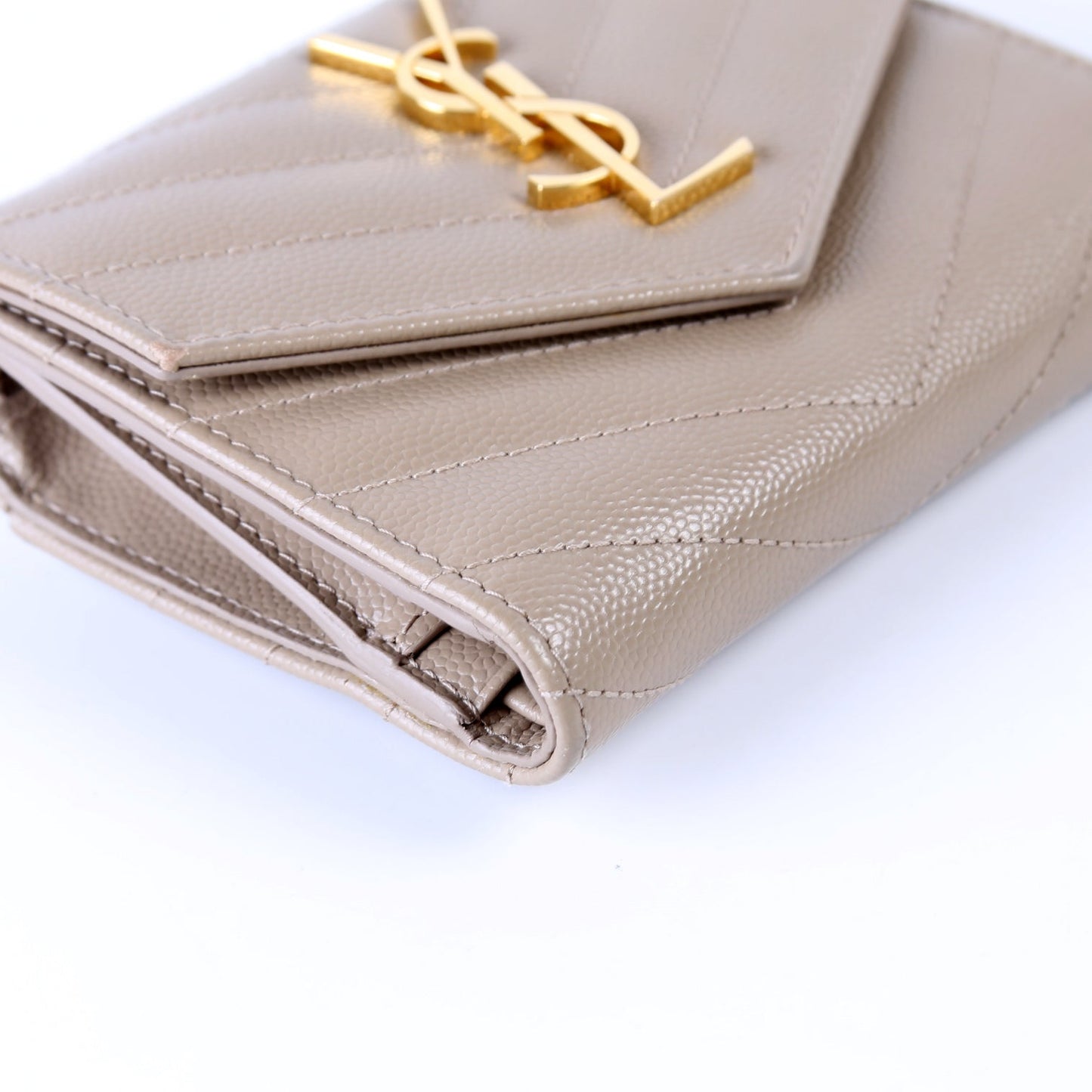 Grain De Compact Trifold Wallet