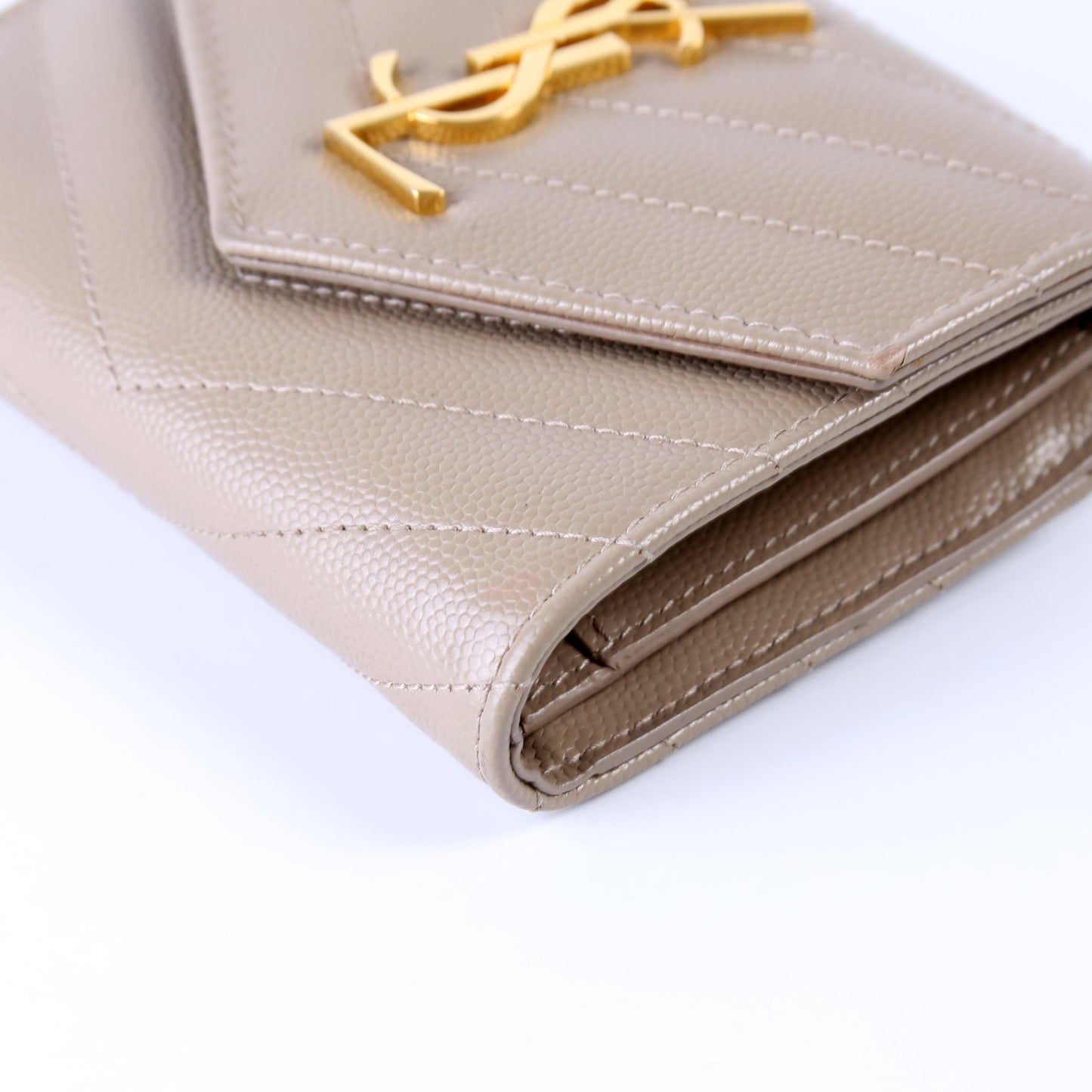 Grain De Compact Trifold Wallet