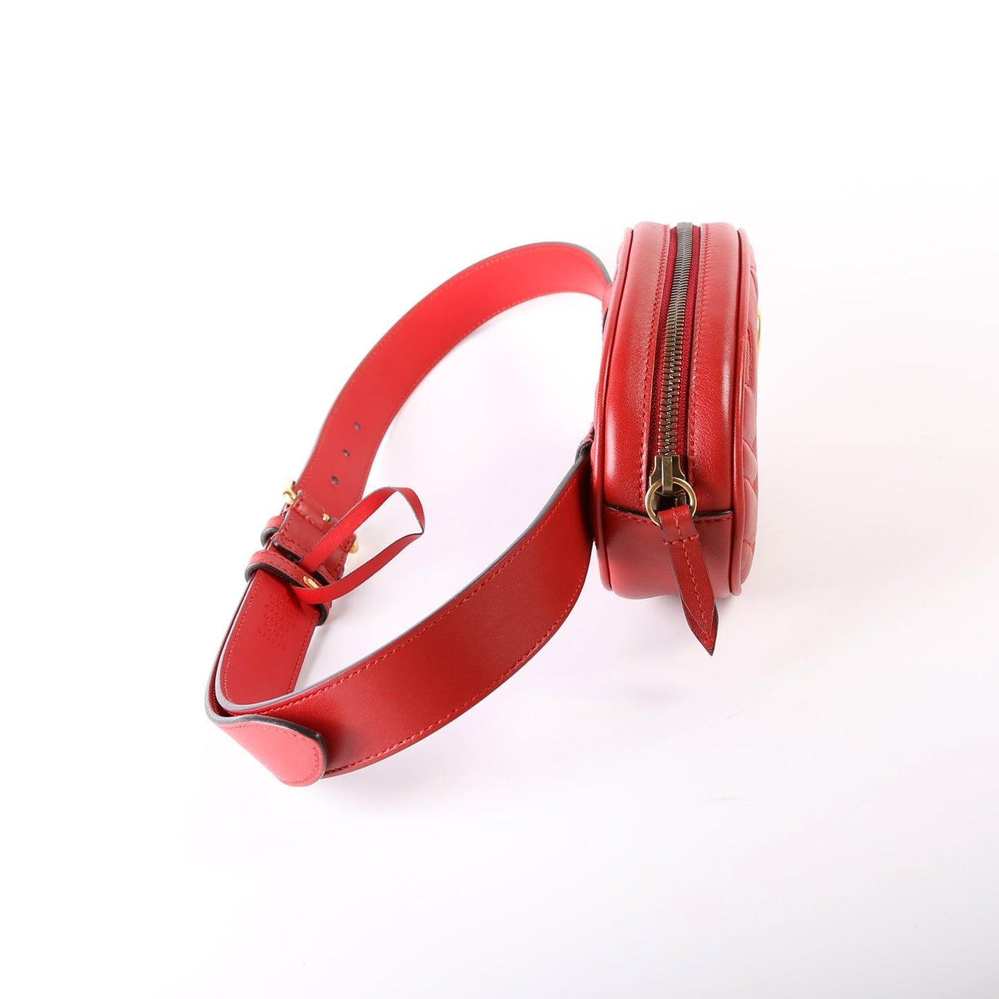 Gucci  Marmont Belt Bag Size /