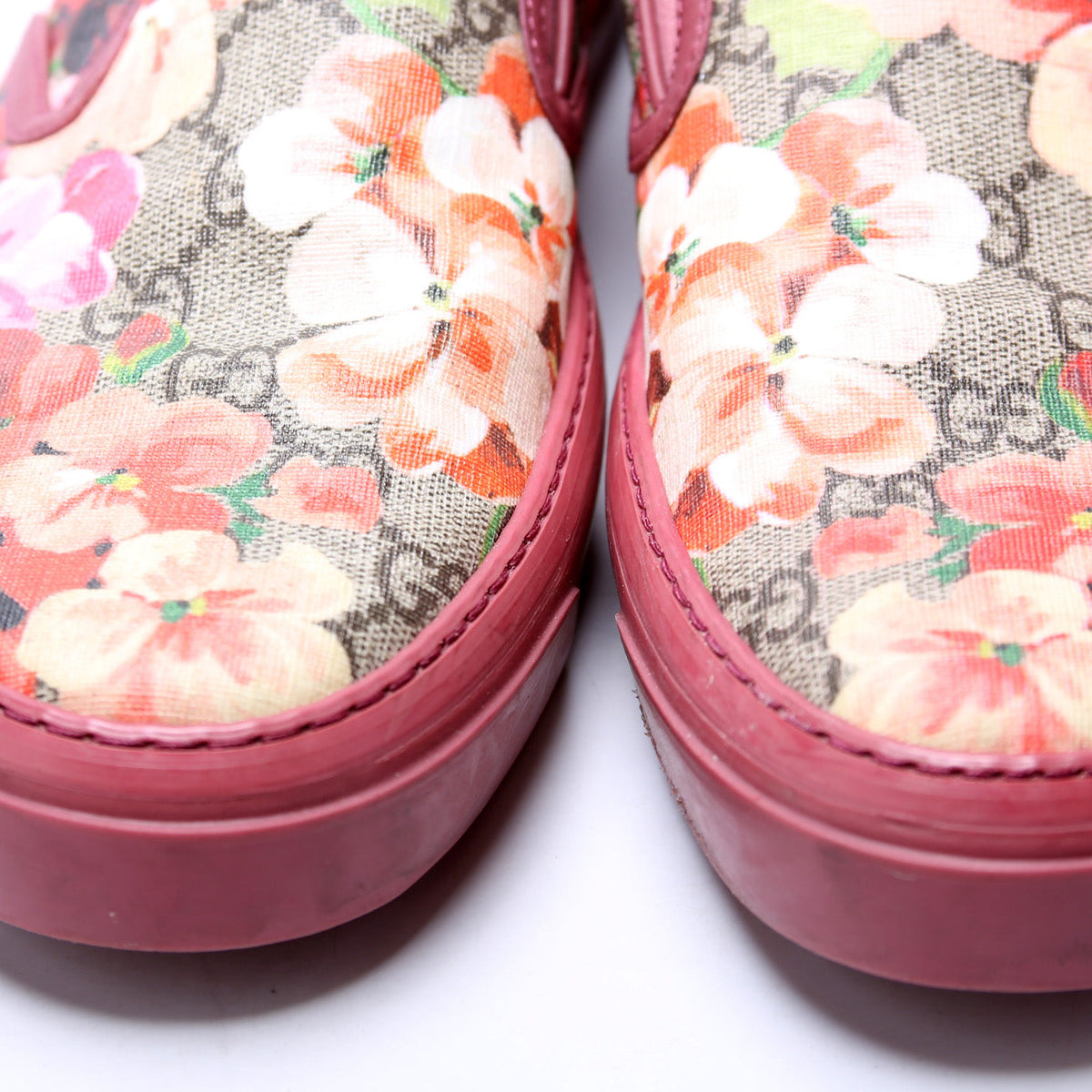 GG Supreme Bloom Slip On Sneakers Size