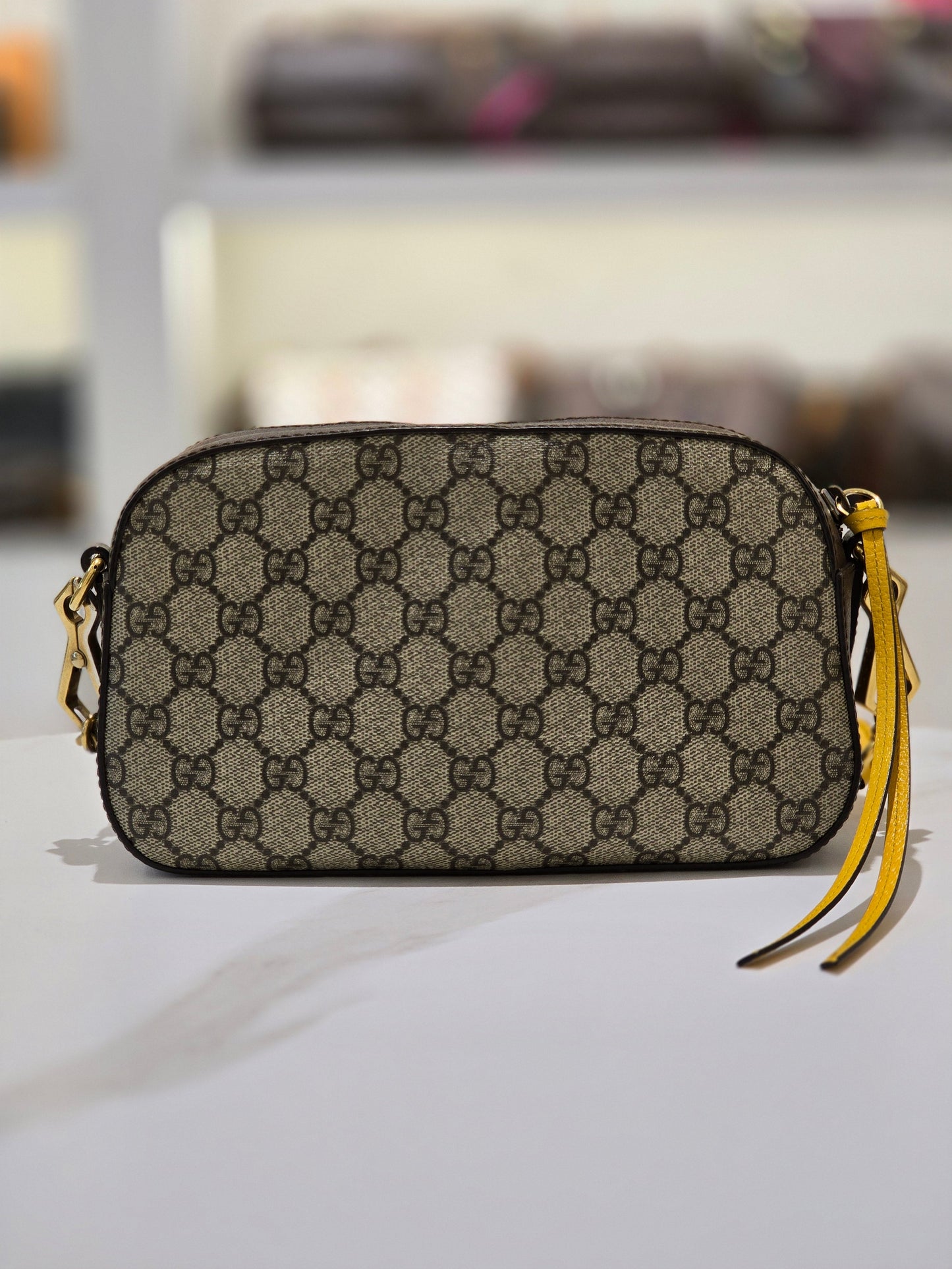Gucci GG Supreme Neo Messenger Crossbody Bag 476466 100811880