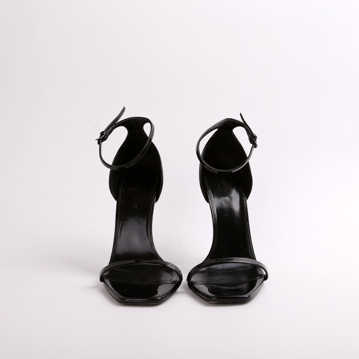 Opyum Sandal Pumps Size .