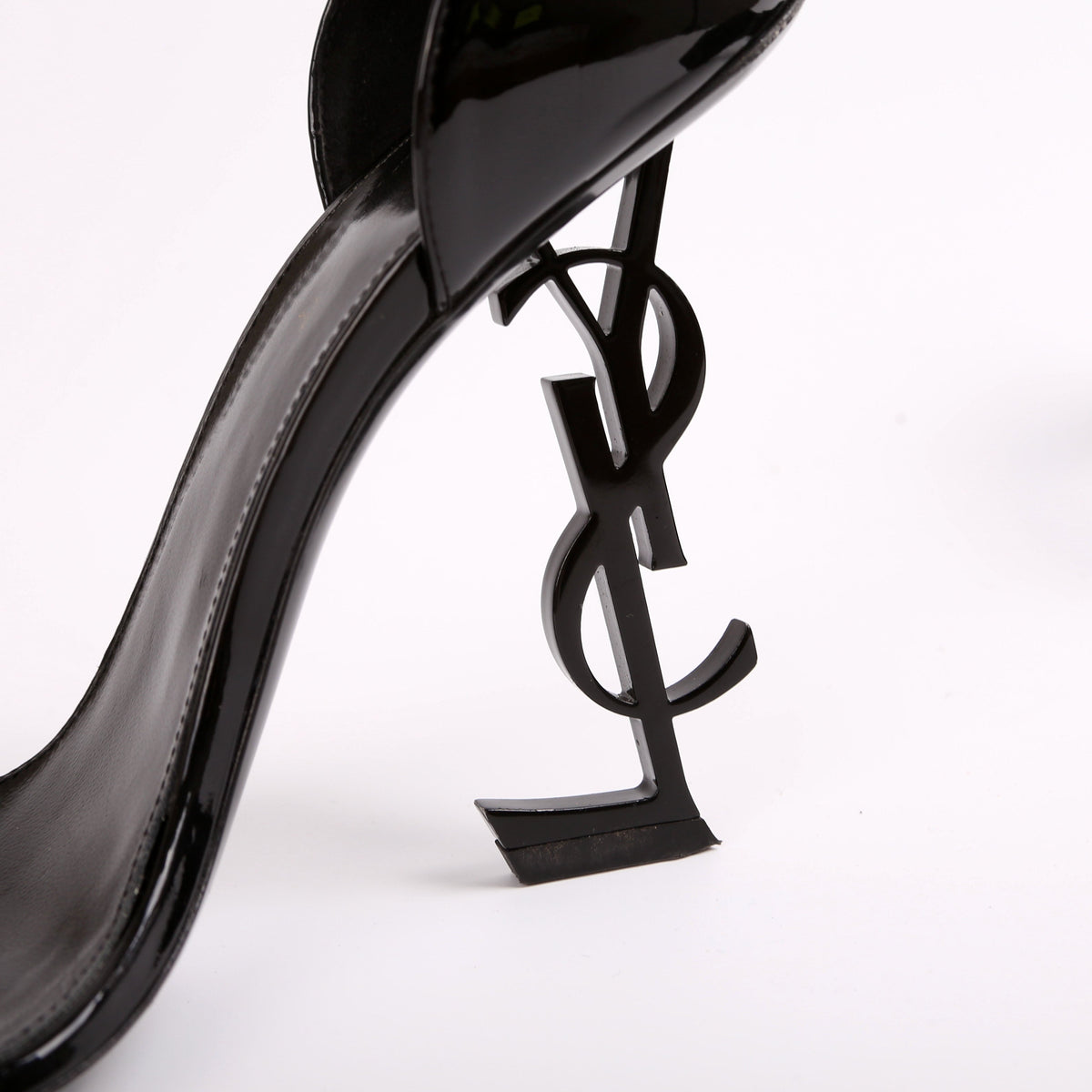 Opyum Sandal Pumps Size .