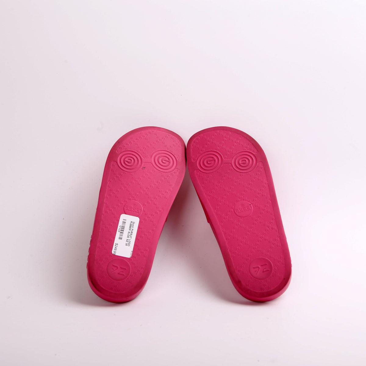 Pursuit Logo Rubber Slides Size