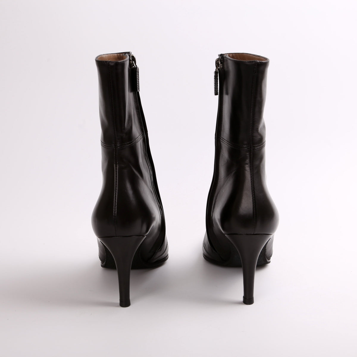 Leather Pointed Toe Boots Size .