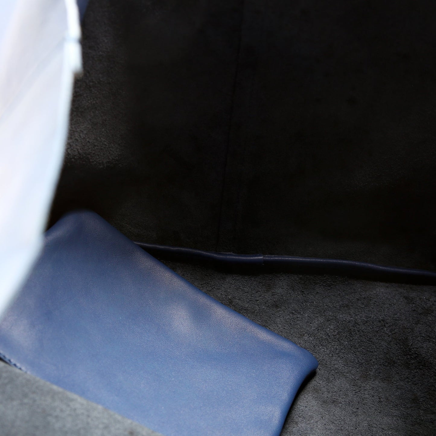 Antigona Shopping Tote