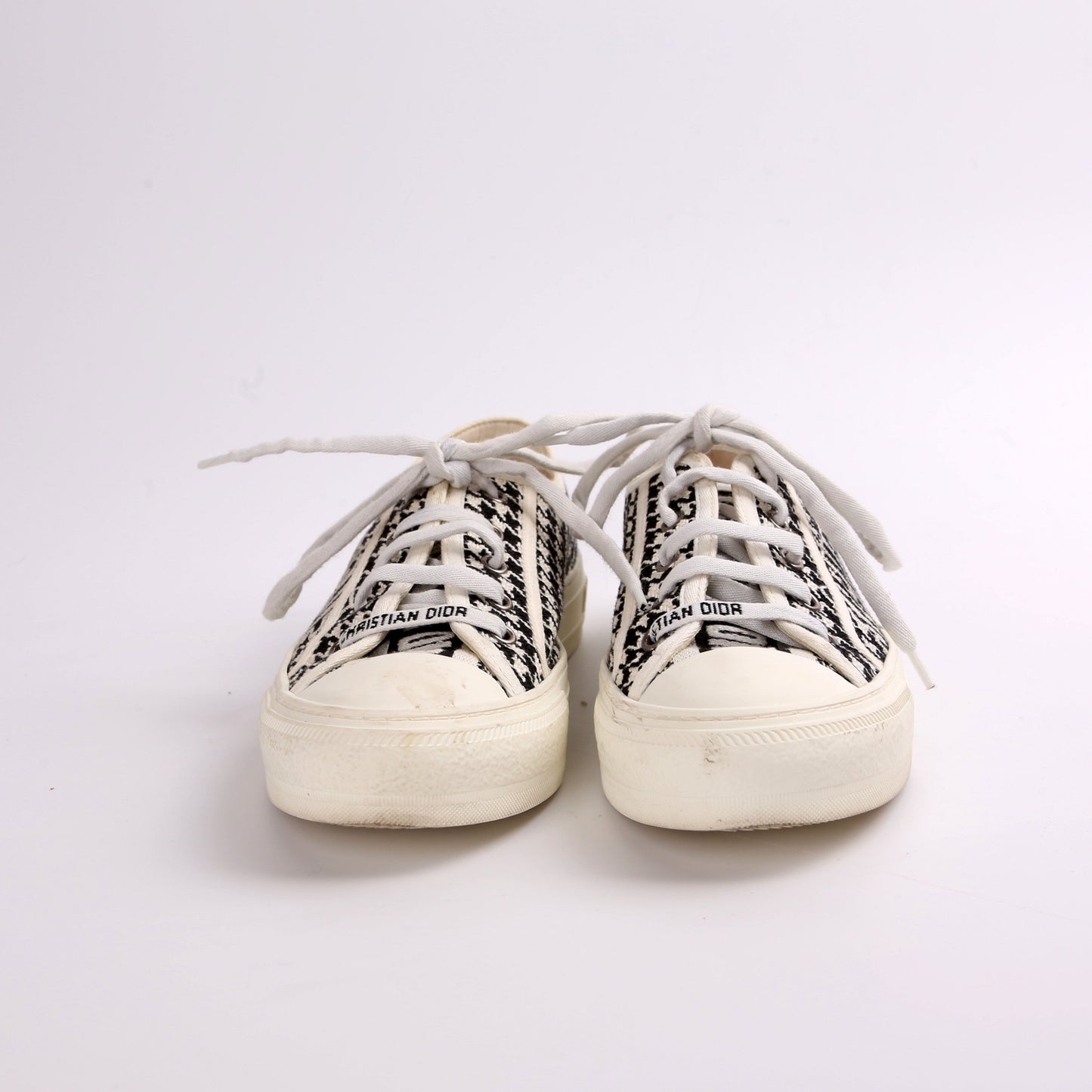 Walk'N'Dior Sneakers Size 37.5