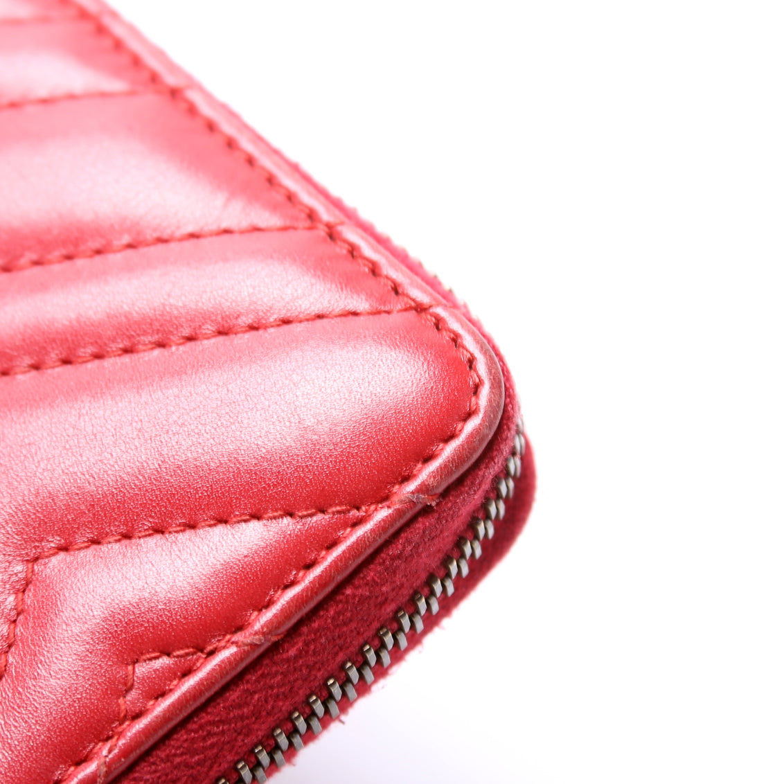 GG Marmont Zip Around Organizer Wallet