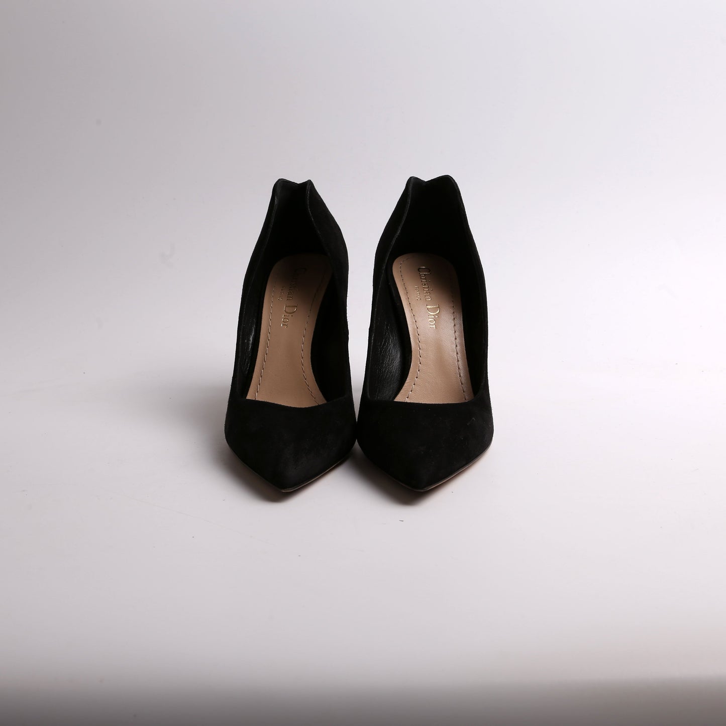 Dioramour Gold Heart Pumps Size 38.5