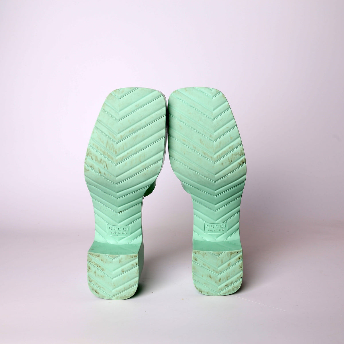 Logo Rubber Slides Size